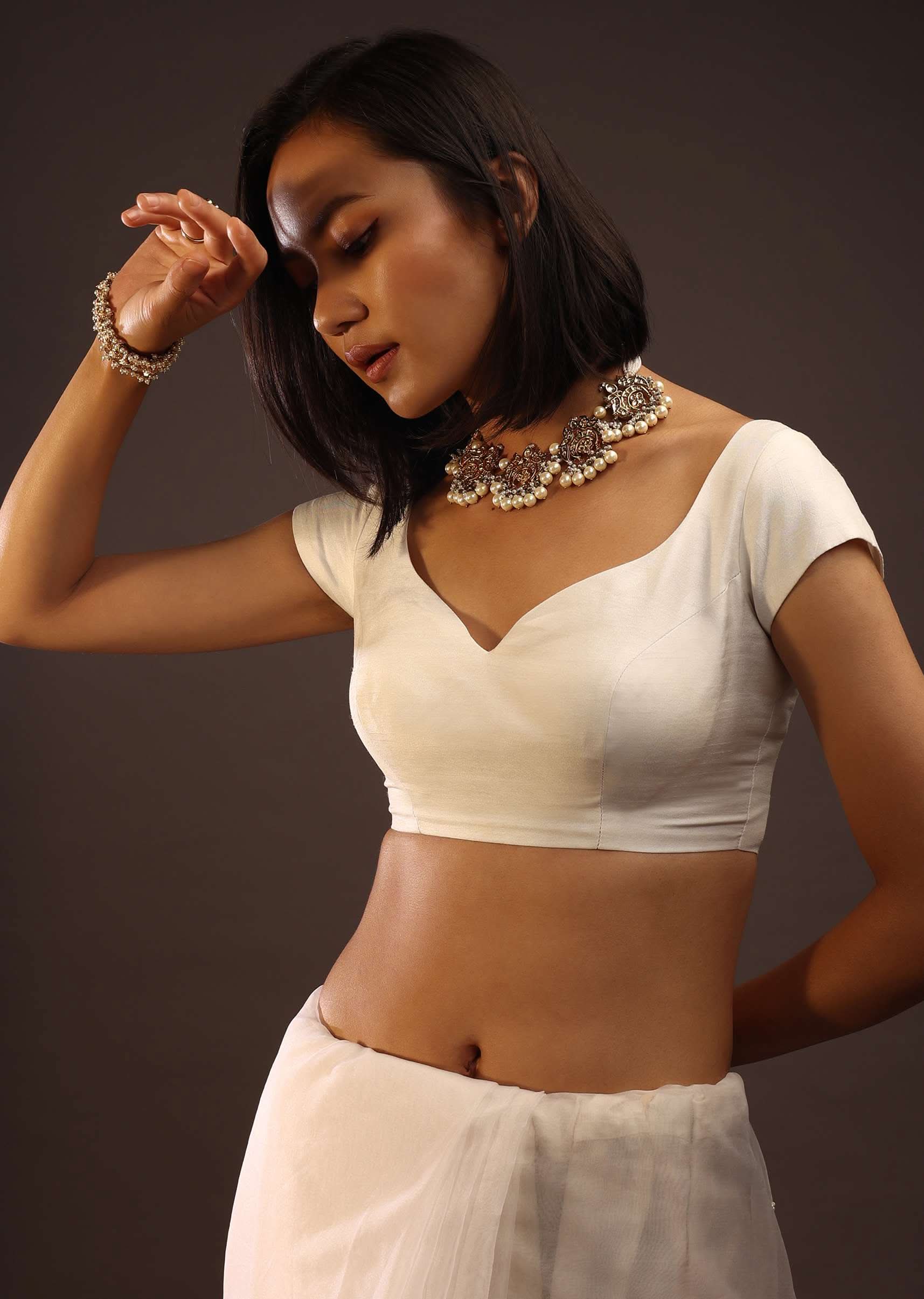 egret_white_cap_sleeves-m001blonra02y-sg95277_5_0e316a18-1984-46f5-a99b-b81f6b6bb449.jpg