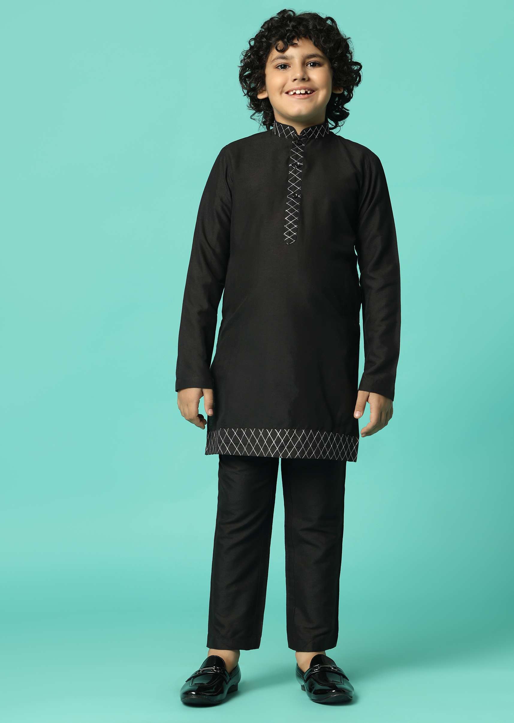 elegant_black_silk_sherwani_set_for_boys-sg209680_8_07fdc2b4-8ae2-490b-8cf7-179e919202c7.jpg