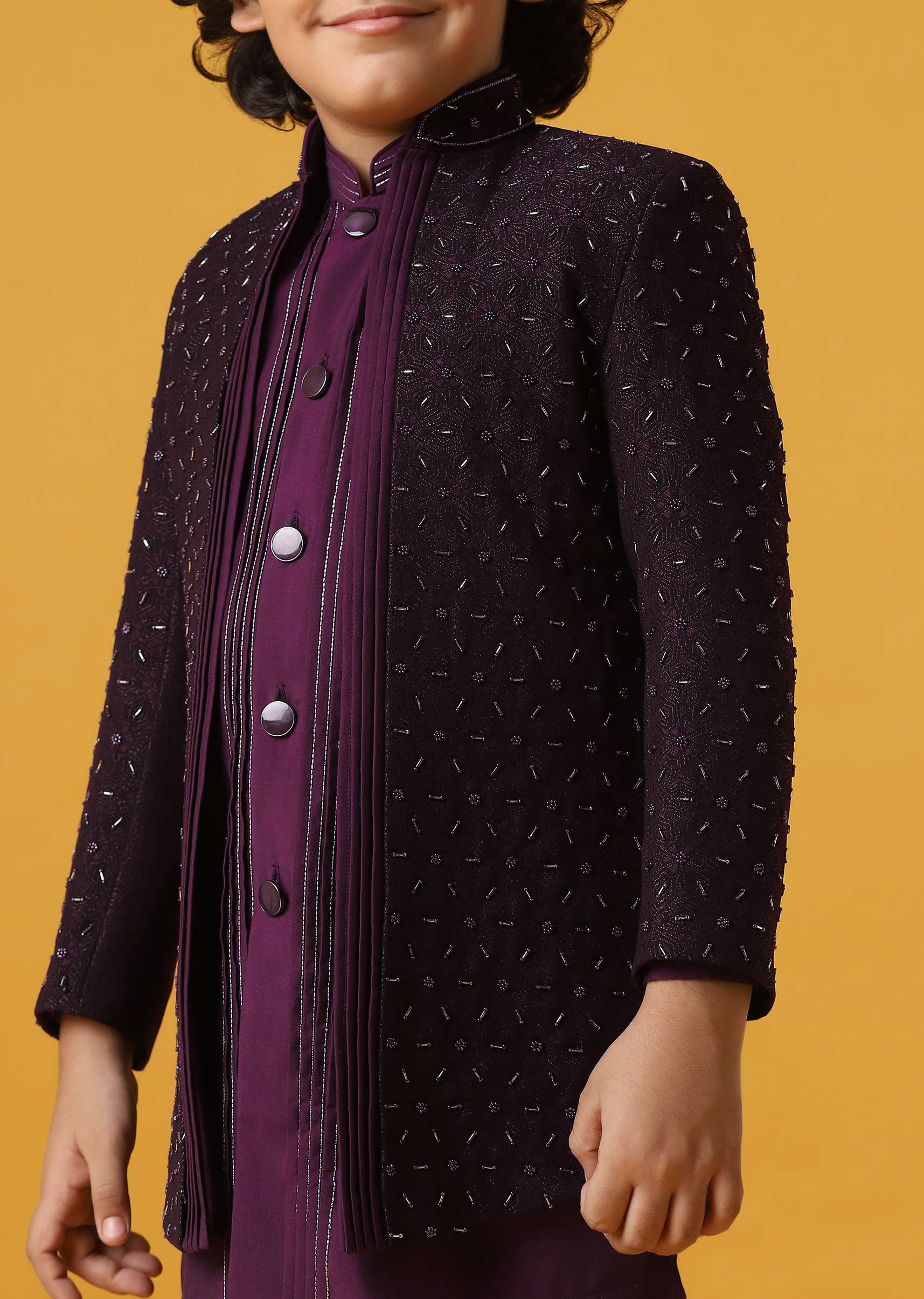 elegant_embroidered_sherwani_set-sg201972_9_1cf48575-a817-416f-ba83-d27abfb7b235.jpg