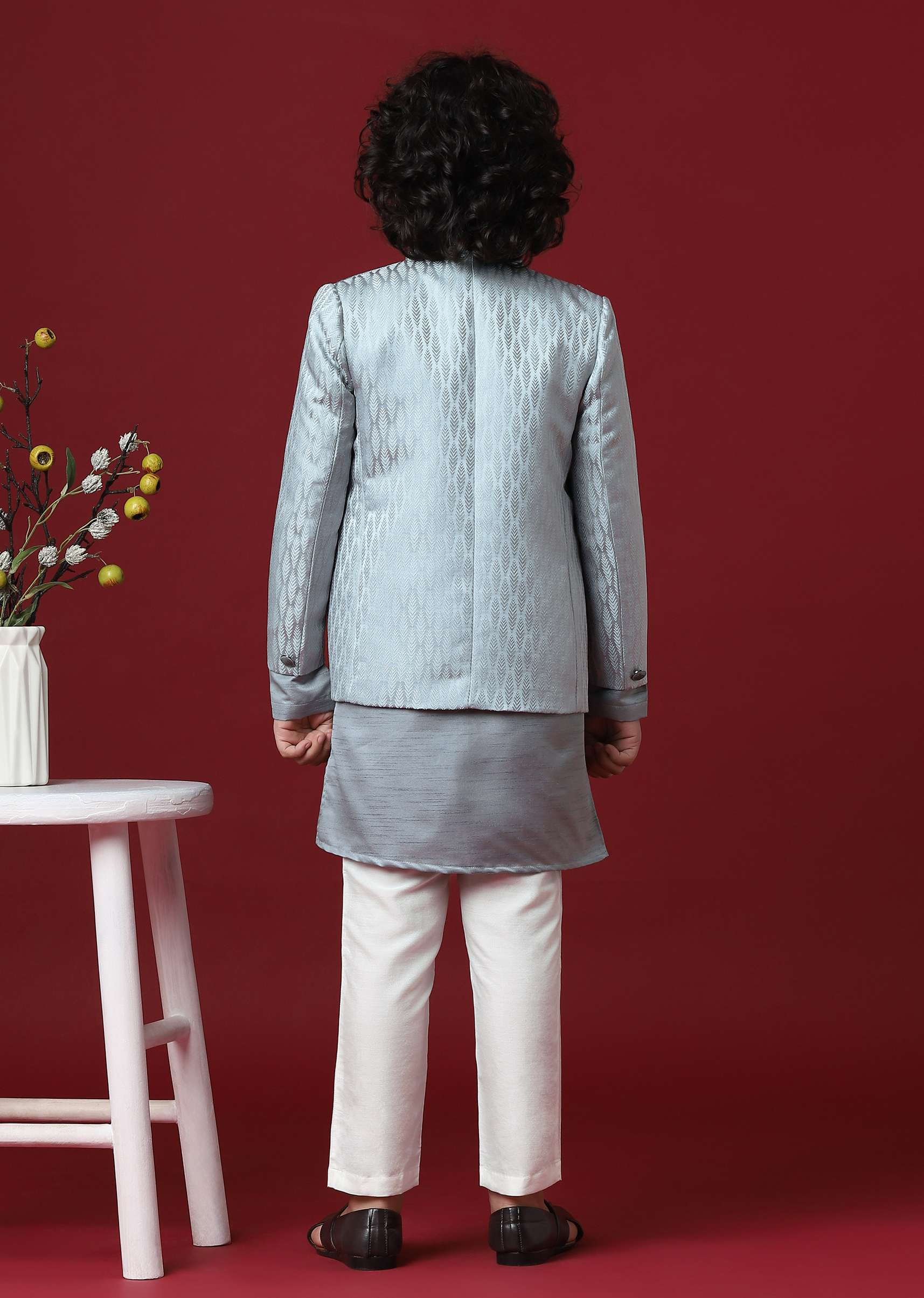 elegant_grey_silk_sherwani-sg202005_7_4ed4db8d-0746-481f-b57d-50e4b073bc4f.jpg