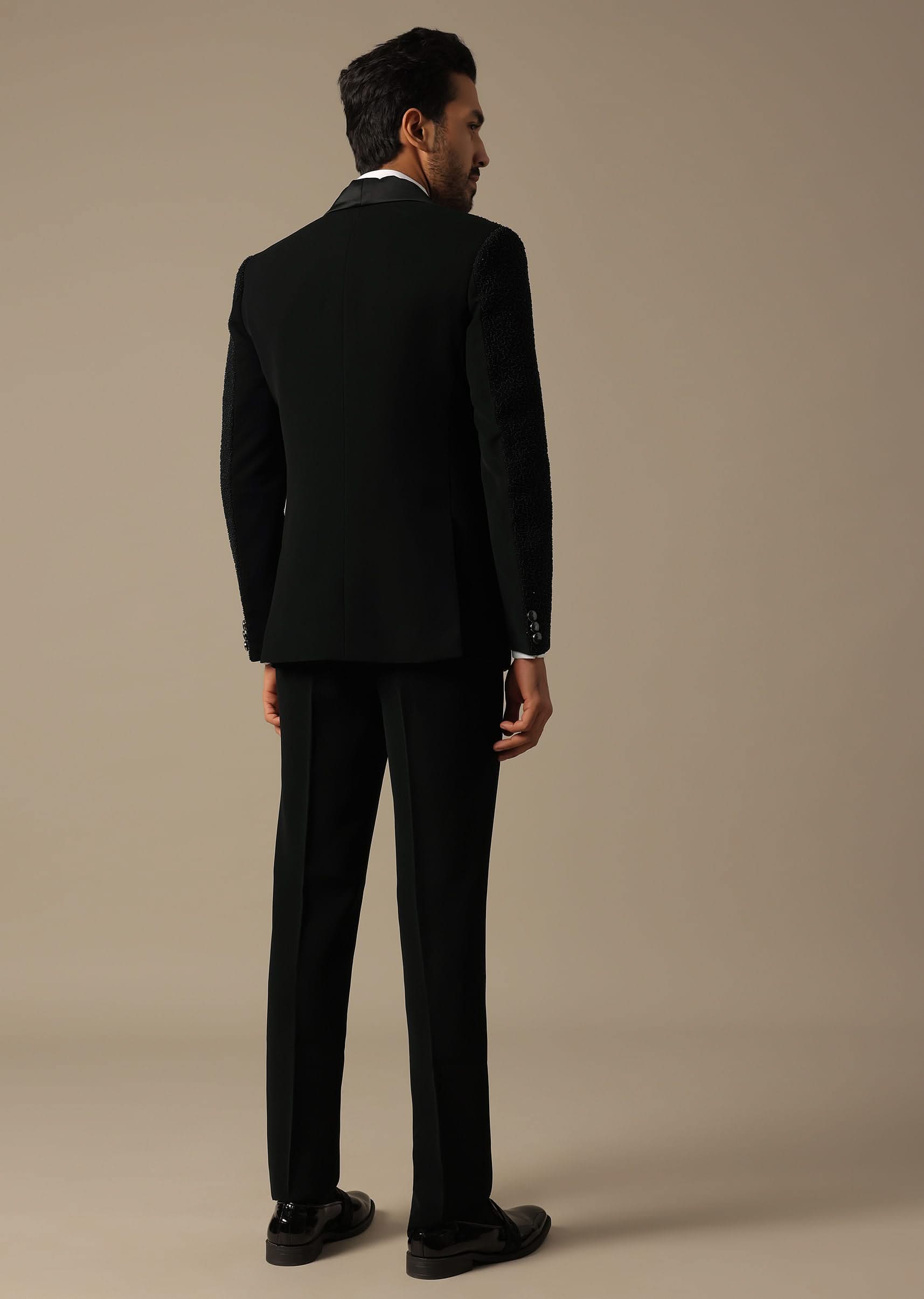 elegant_tuxedo_for_grooms-sg200958_6_376b60ab-6e69-4d1c-8477-56cf091e8d1a.jpg