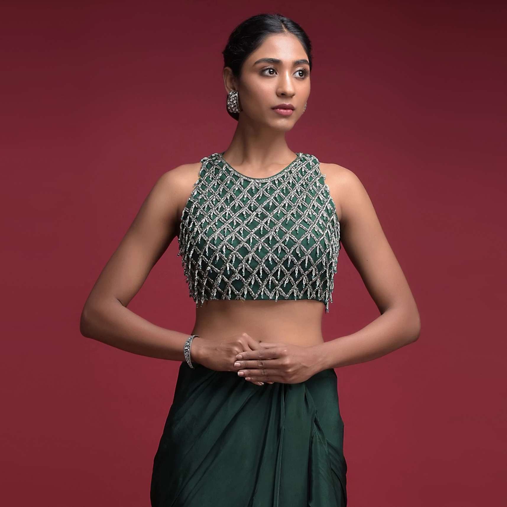 emerald_green_crop_top-m001blra282y-sg43183_145a6176-2a20-4909-b7a3-2ca83fc3a2d4.jpg