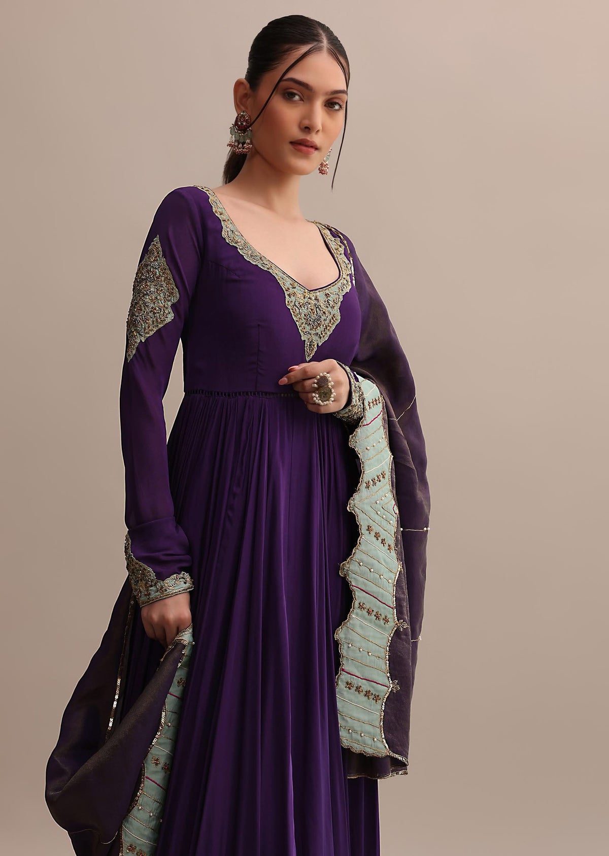 exquisite_embroidered_purpl-sg210218_19_df09c6ee-e253-4c82-b225-eaf8dcf04702.jpg