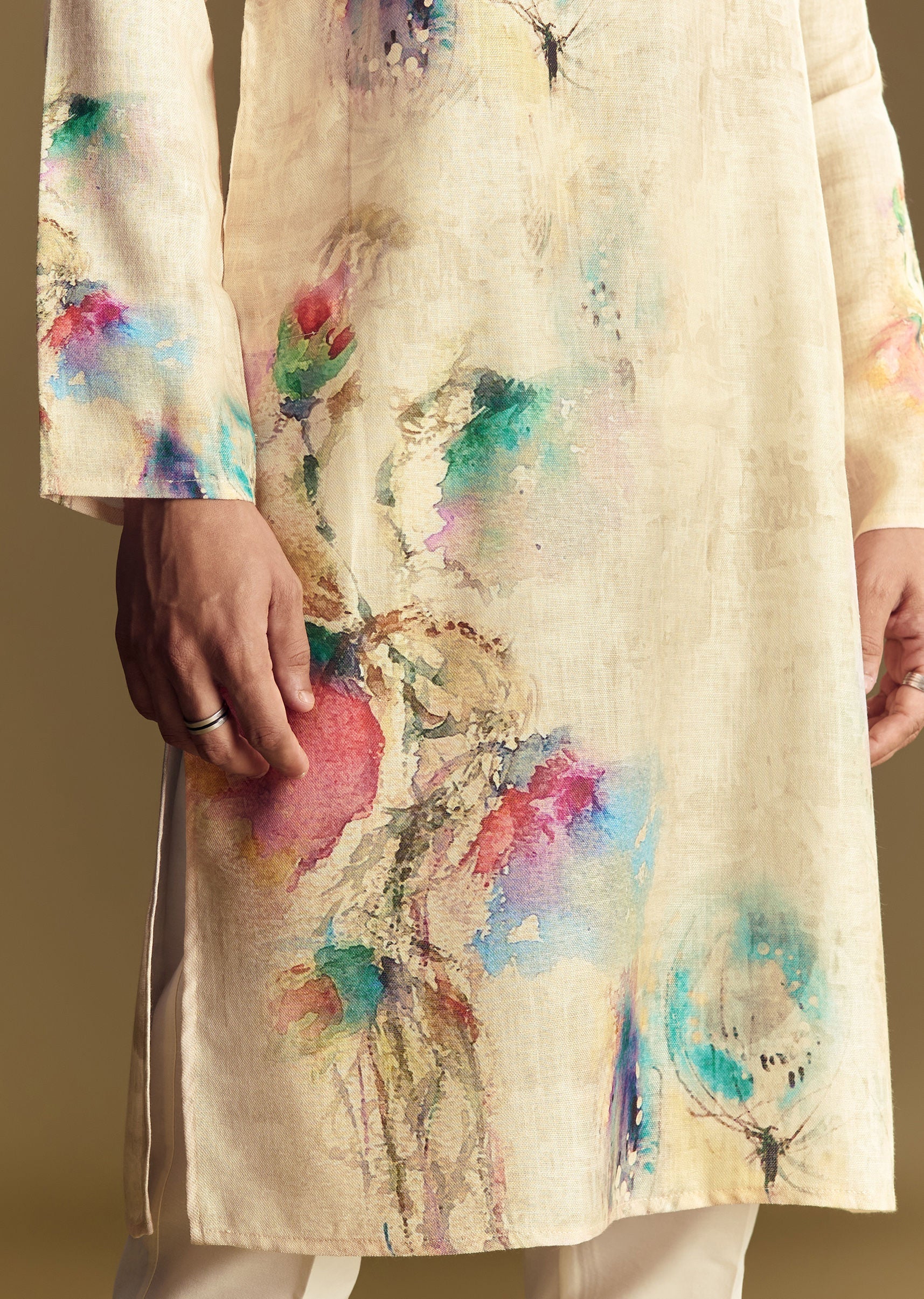 floral-beige-linen-kurta-set-sg327427-3_cc160425-34a4-42f5-be53-53664c506d30.jpg