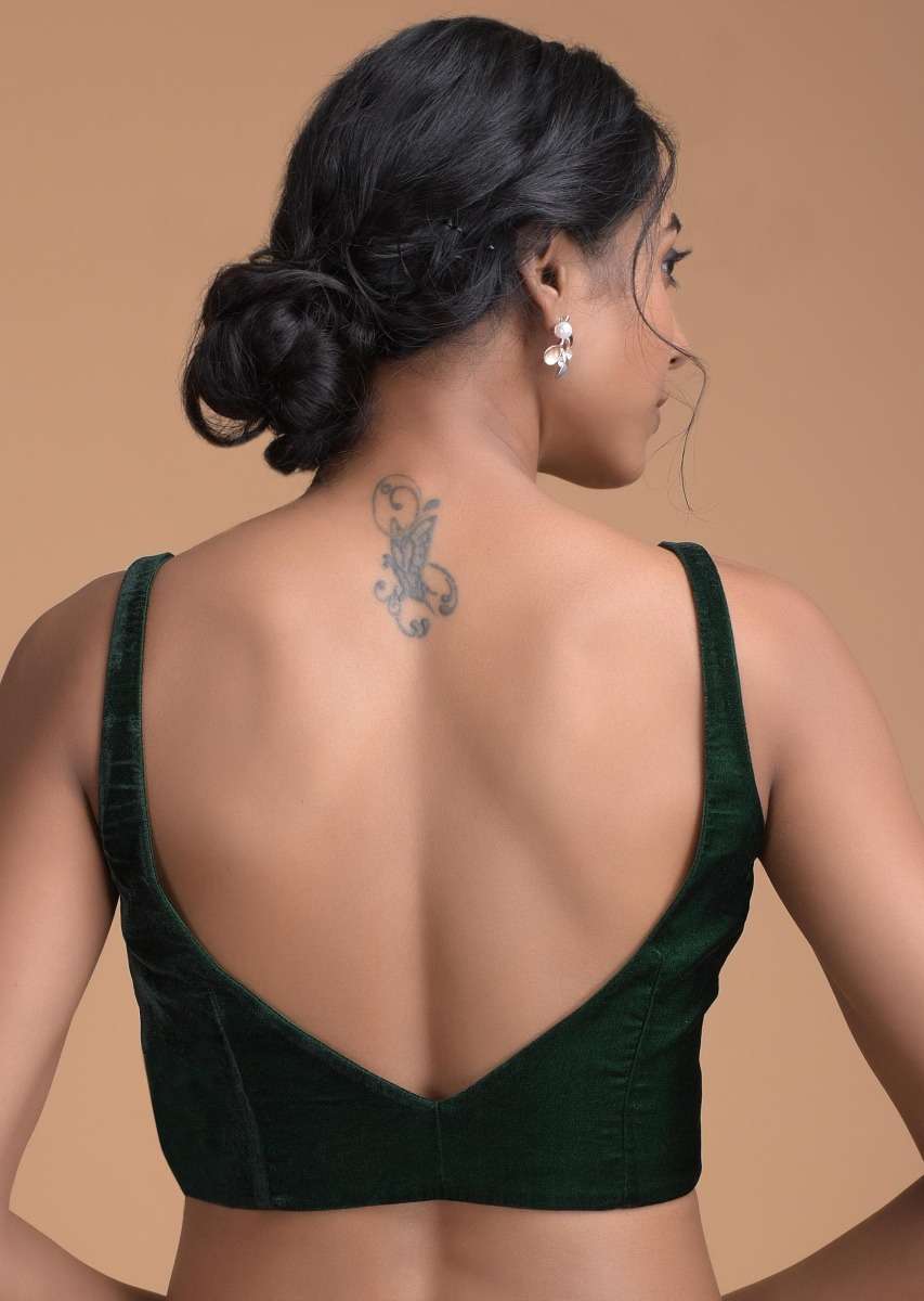 forest-green-sleeveless-blouse-with-sweetheart-neckline-online-kalki-fashion-m001dd581y_5_c7a1b59f-8df6-4a02-b96a-9e795aba0823.jpg