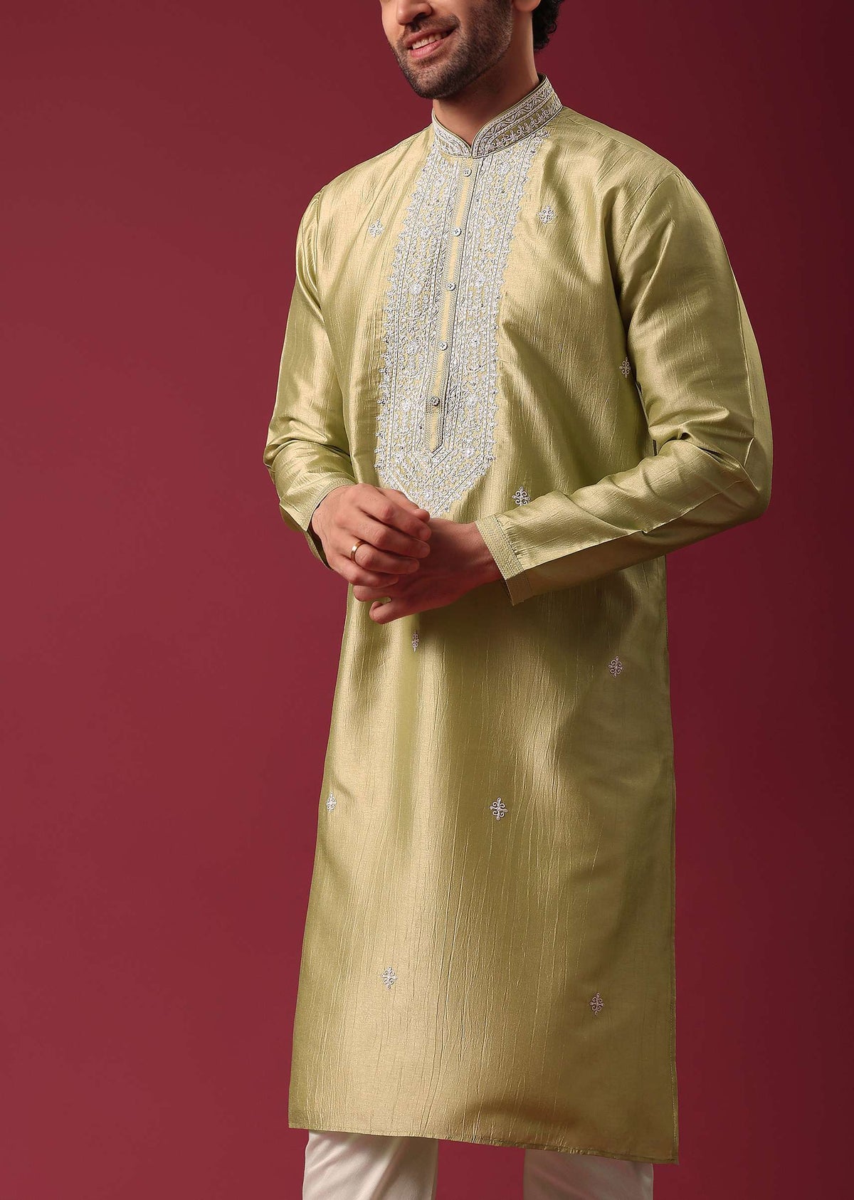 gold-embroidered-kurta-set-in-silk-sg178398_4_df232f37-a6c8-4870-9817-876f78e0145d.jpg