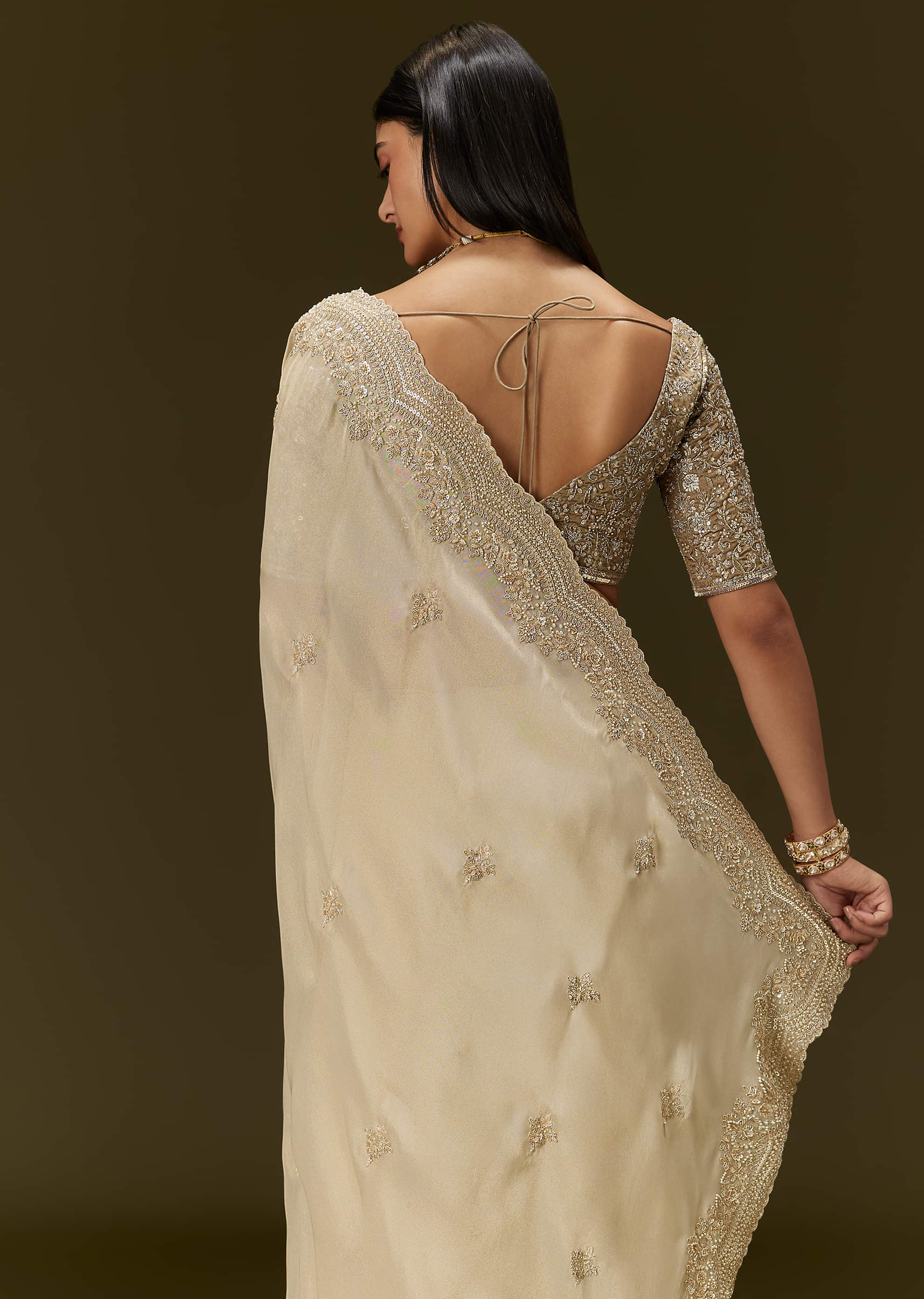 gold-tissue-saree-with-embroidered-brocade-blouse-sg300078-4_9d3f4e2b-b8bd-42ab-a864-108576225881.jpg
