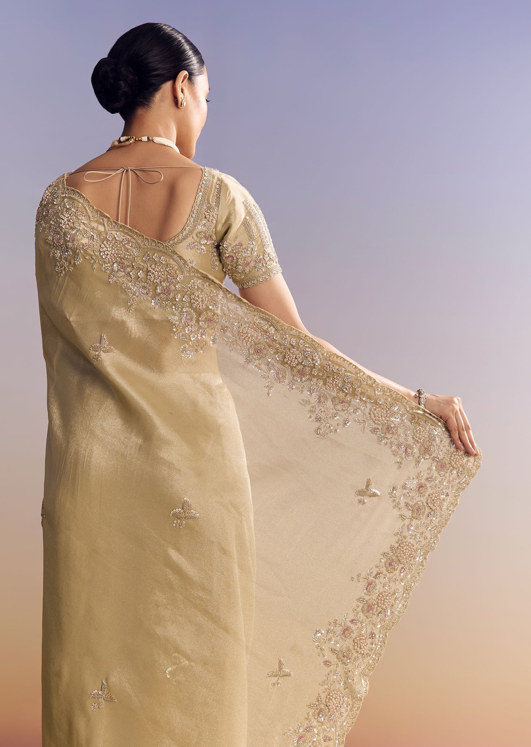 gold-tissue-silk-saree-with-scallop-border-and-rich-embroidered-unstitched-blouse-sg317941-6_f5632750-e7a1-4abe-b27c-40beb08f5cdf.jpg