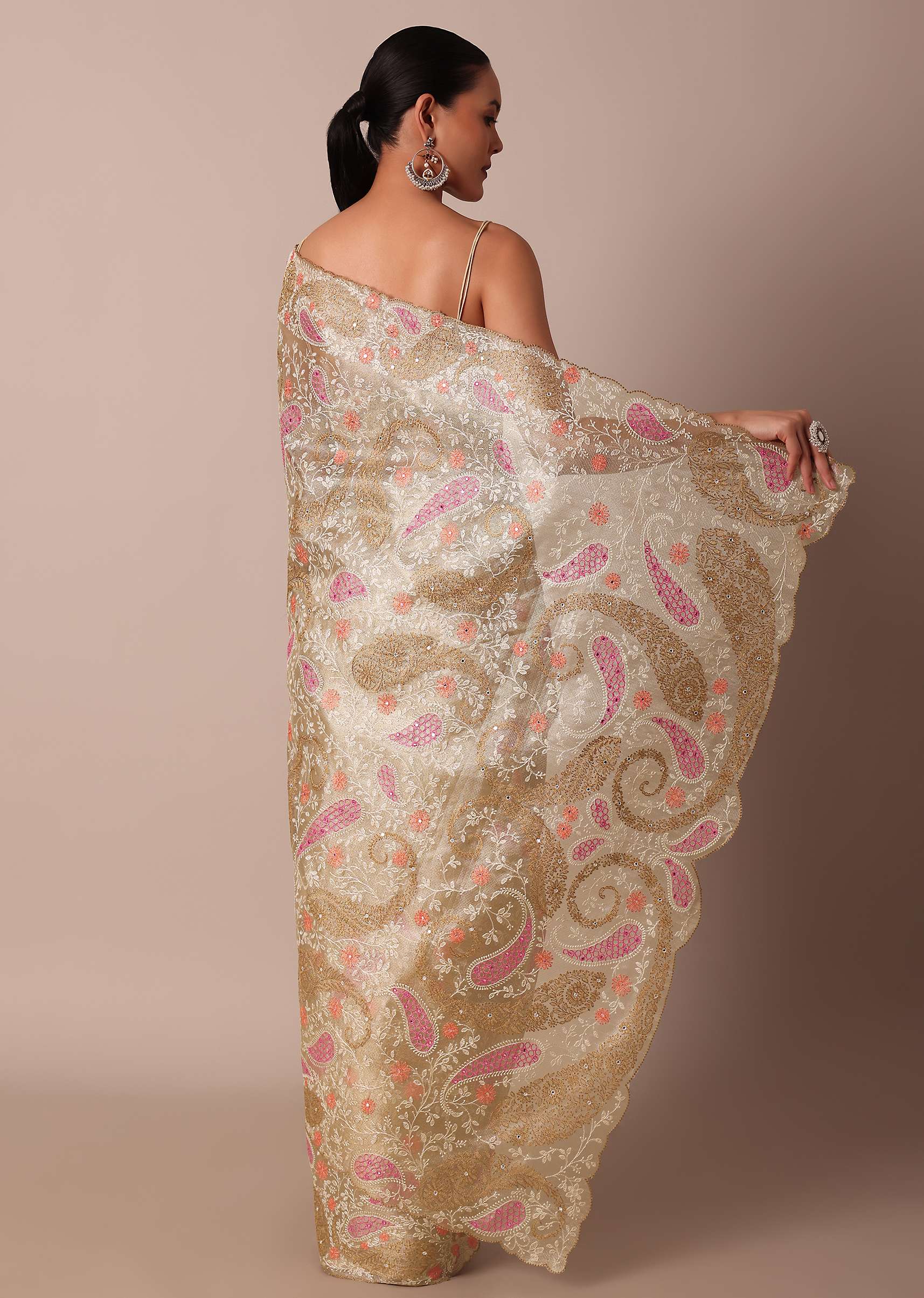 gold_chanderi_silk_saree_with_intricate_zari_embellishments-sg214164_9_95fc7463-53ec-4733-ba64-a1819619bd9e.jpg