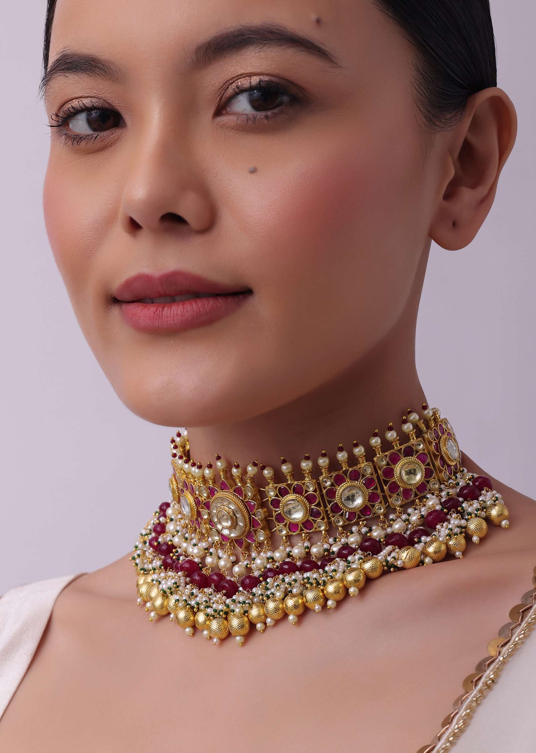 gold_finish_choker_set-sg173589_7_d588c156-e0dd-4e4e-8a09-56b55dc5eda1.jpg