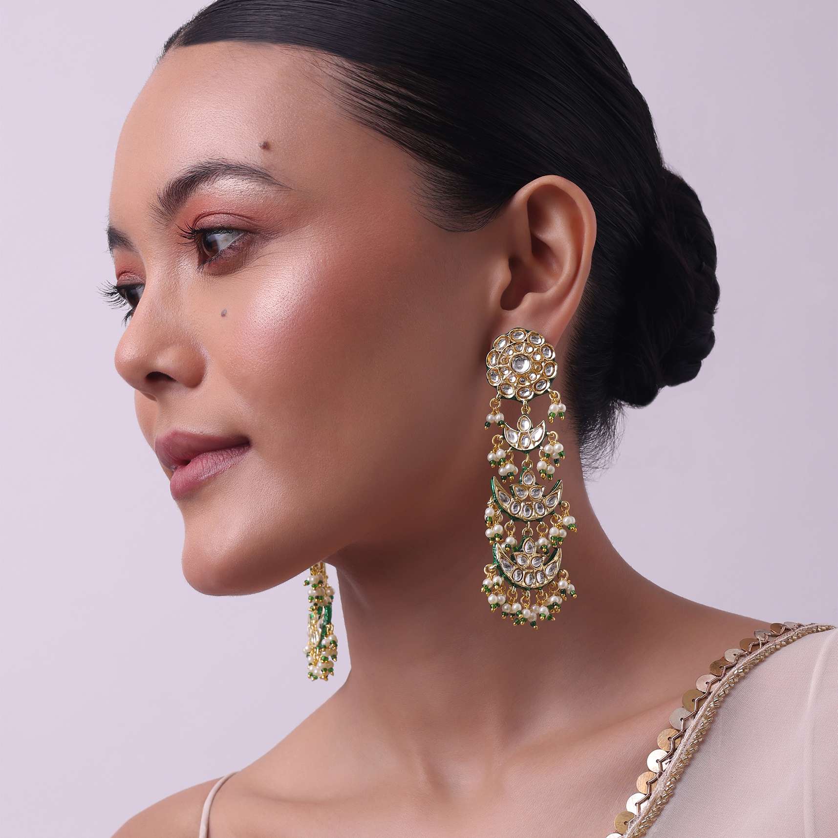 gold_finish_kundan-sg166077_1_56faafee-5c48-4b68-bfe4-0d370153f8b7.jpg