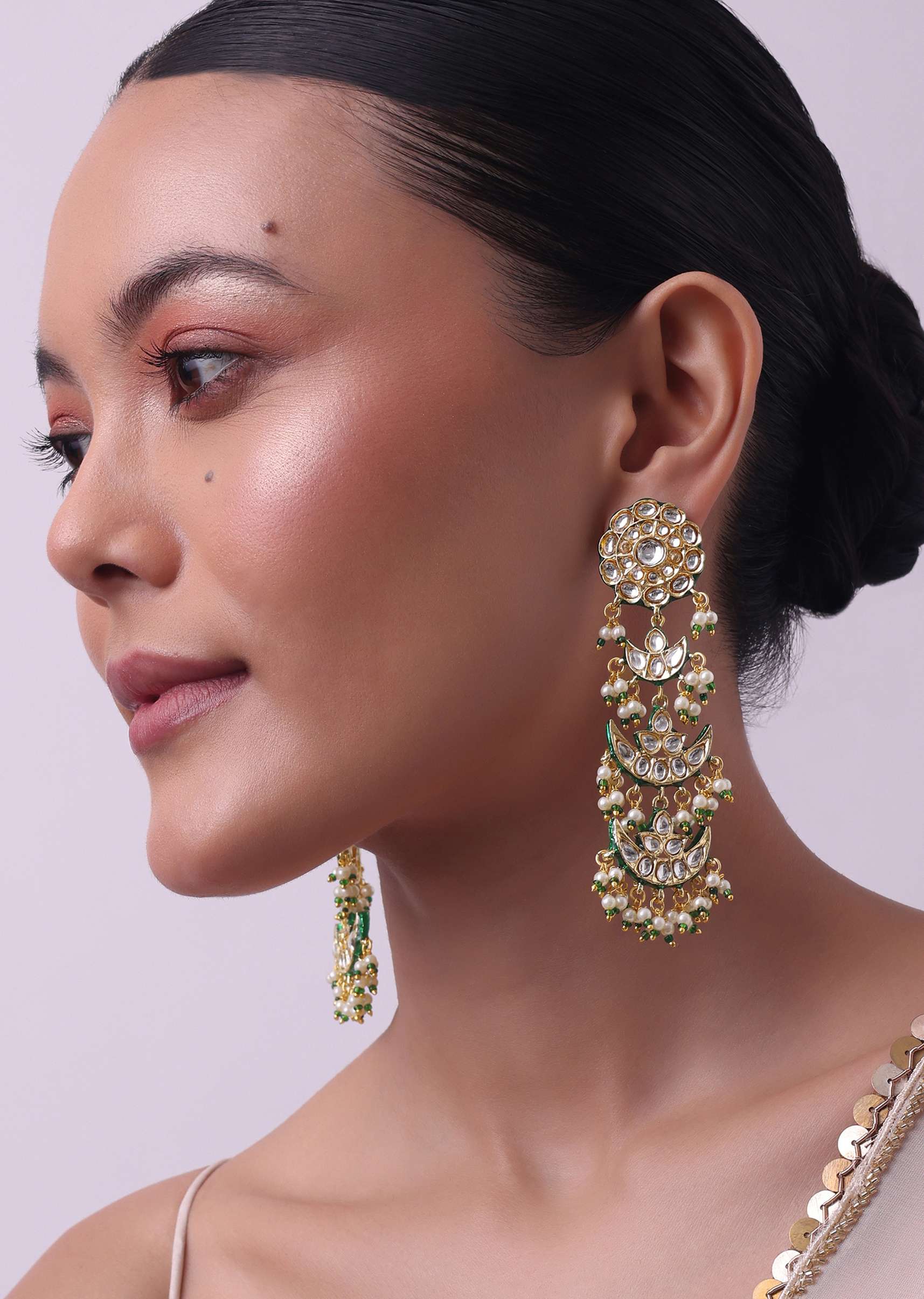 gold_finish_kundan-sg166077_f159b65a-61cb-454e-b306-fb97cf1547f7.jpg