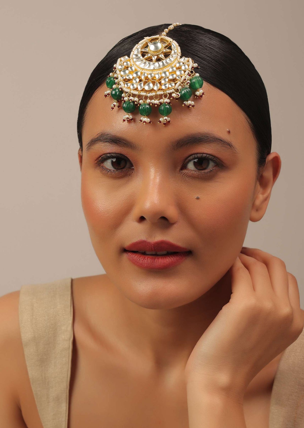 gold_finish_kundan_multicolor_maangtika_with_synthetic-sg145787_2_7e20ec05-2ae0-4828-a6a9-615c1645d1a6.jpg