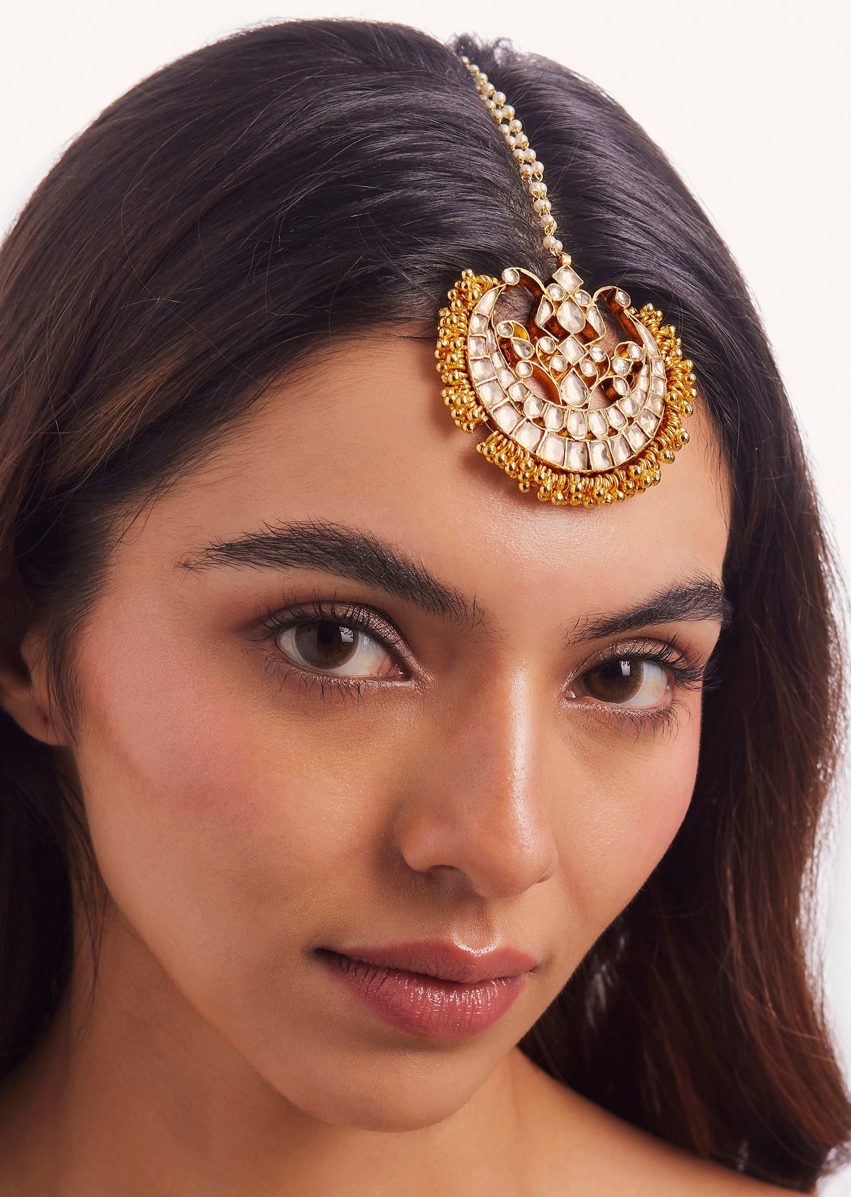 gold_finish_kundan_polki_and_pearl_enameled_maang_tikka-sg285382_1.jpg