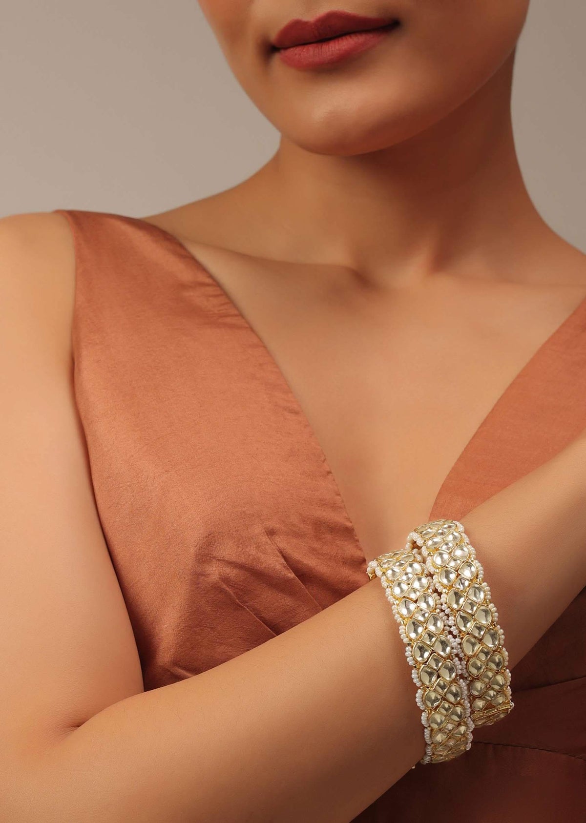 gold_finish_kundan_polki_bangles-sg145715_2_879ed4d9-fcda-4938-9e1e-e74728234c85.jpg