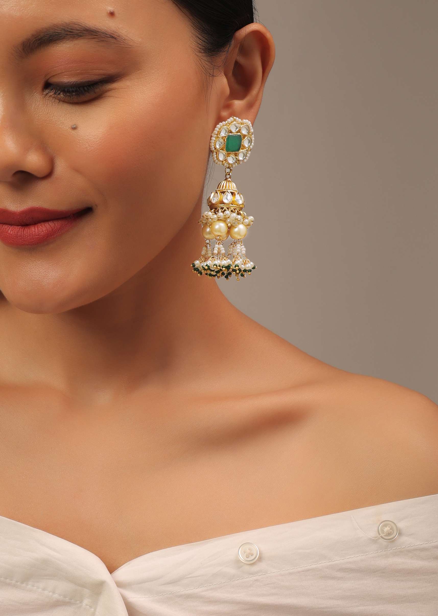 gold_finish_kundan_polki_choker_set-sg145692_5_9fd7139f-db58-4ff2-bc6b-c23f136a36d9.jpg