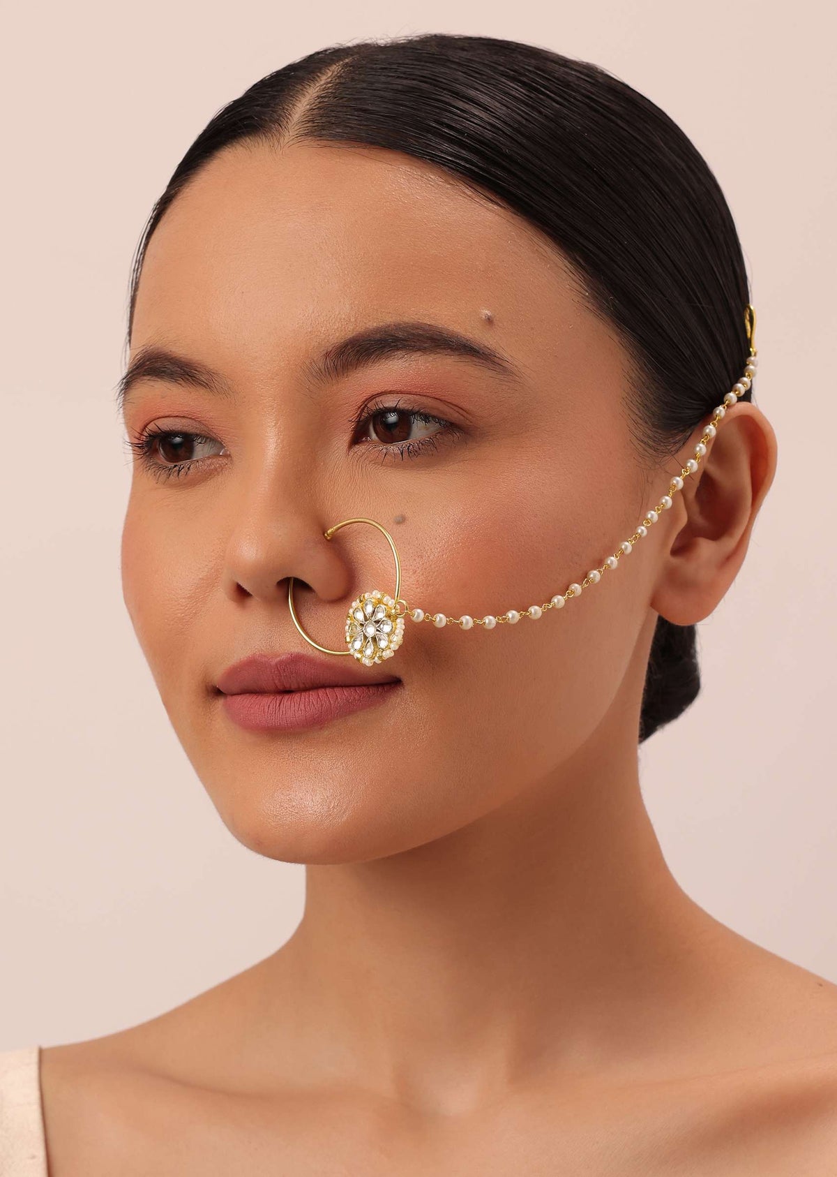 gold_finish_nose_-sg173921_4_bbc8bfa3-6a14-45fc-9a84-cc0c8e6fcc91.jpg