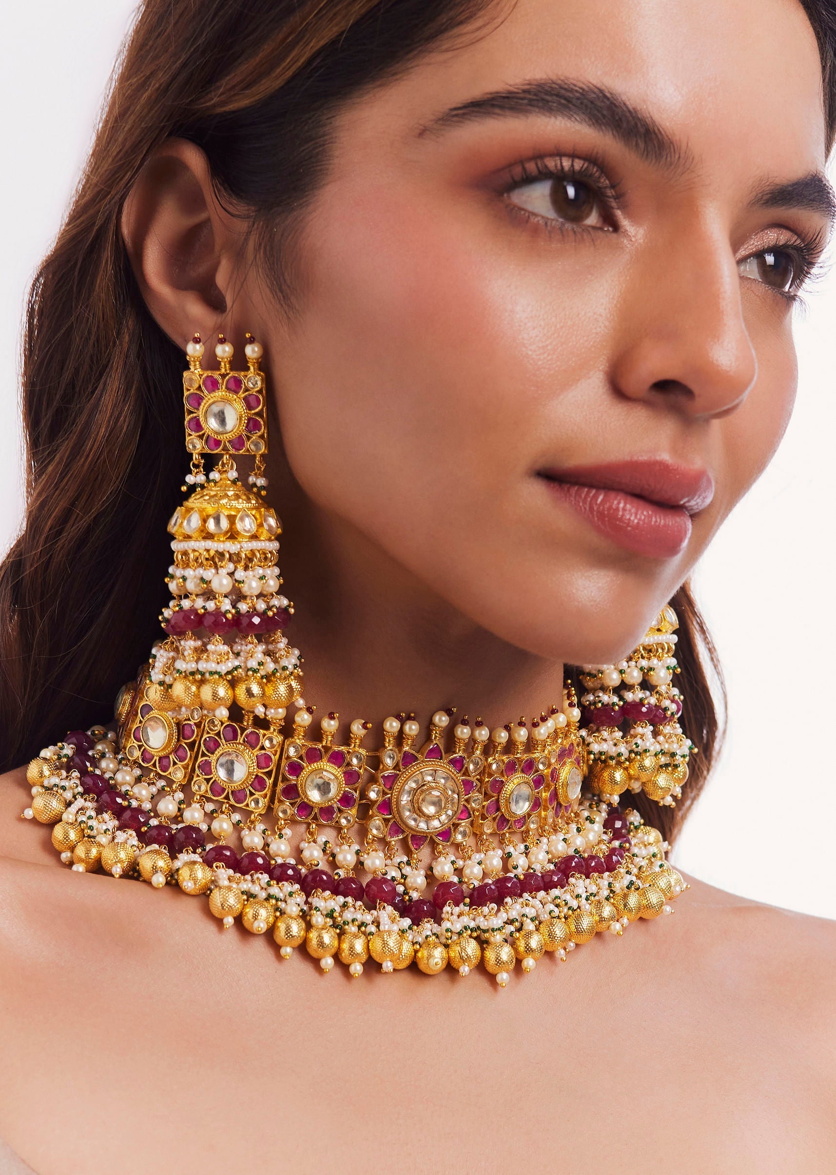 gold_finish_ruby_choker_set-sg285349_3_80b0611b-c315-4522-8830-83ec976c786c.jpg