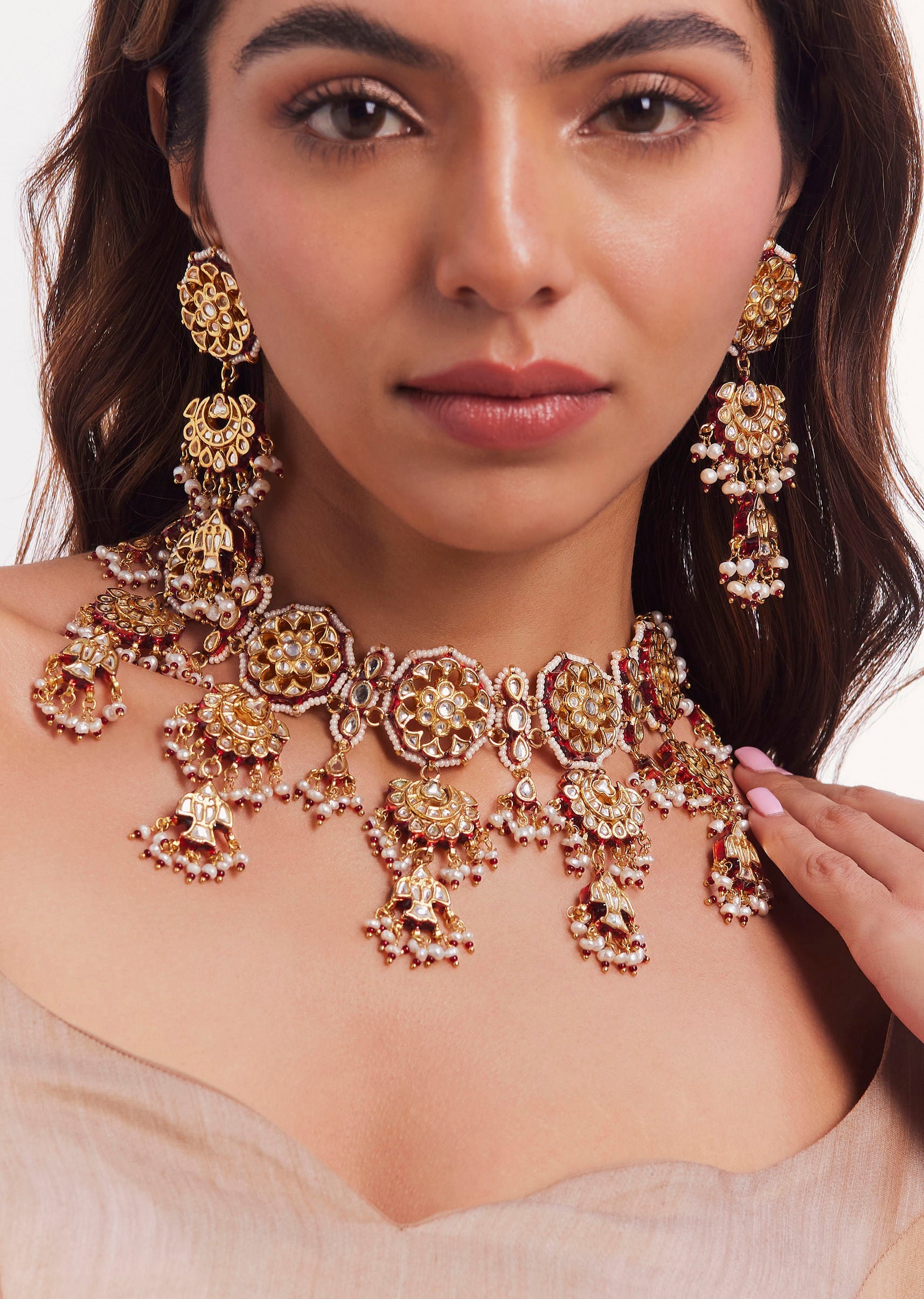 gold_plated_kundan_studded_and_dangling_beads_choker_necklace_set-sg285345_3_a50b218a-1f20-468a-ba67-a12b479c4bc3.jpg