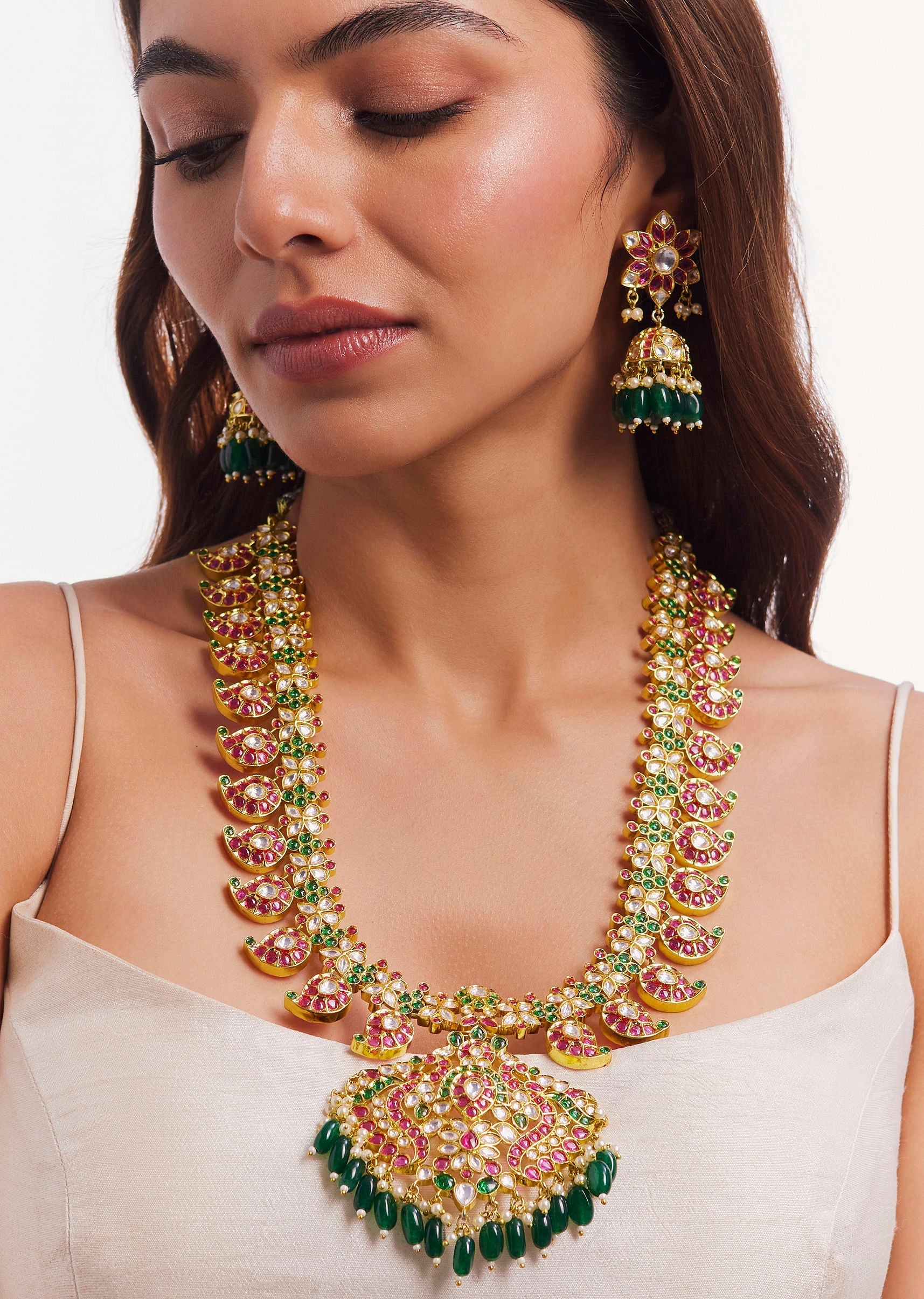 gold_plated_pachi_kundan_long_necklace_set-sg285334_3_b75f5131-aa23-4204-a028-2b4fb2a19f21.jpg