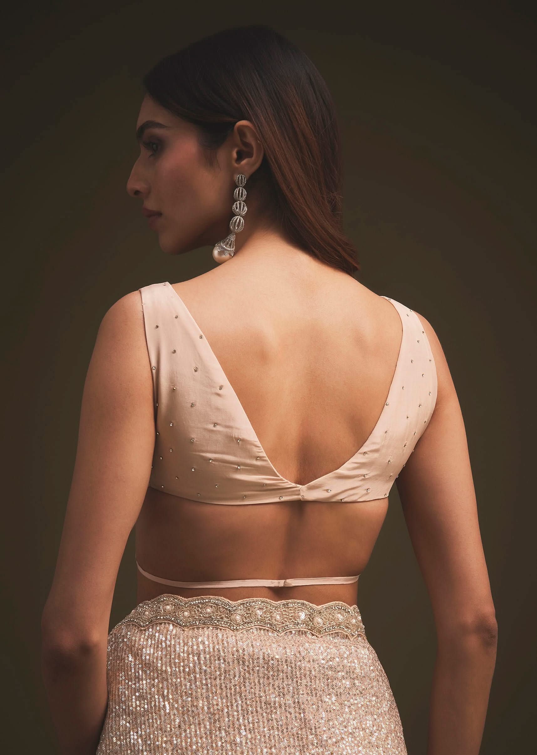gold_sequins_saree_with_an_embellished_border-sg94825_17_04cac5db-2683-47cb-a27c-faa6e3bb0dbf.jpg