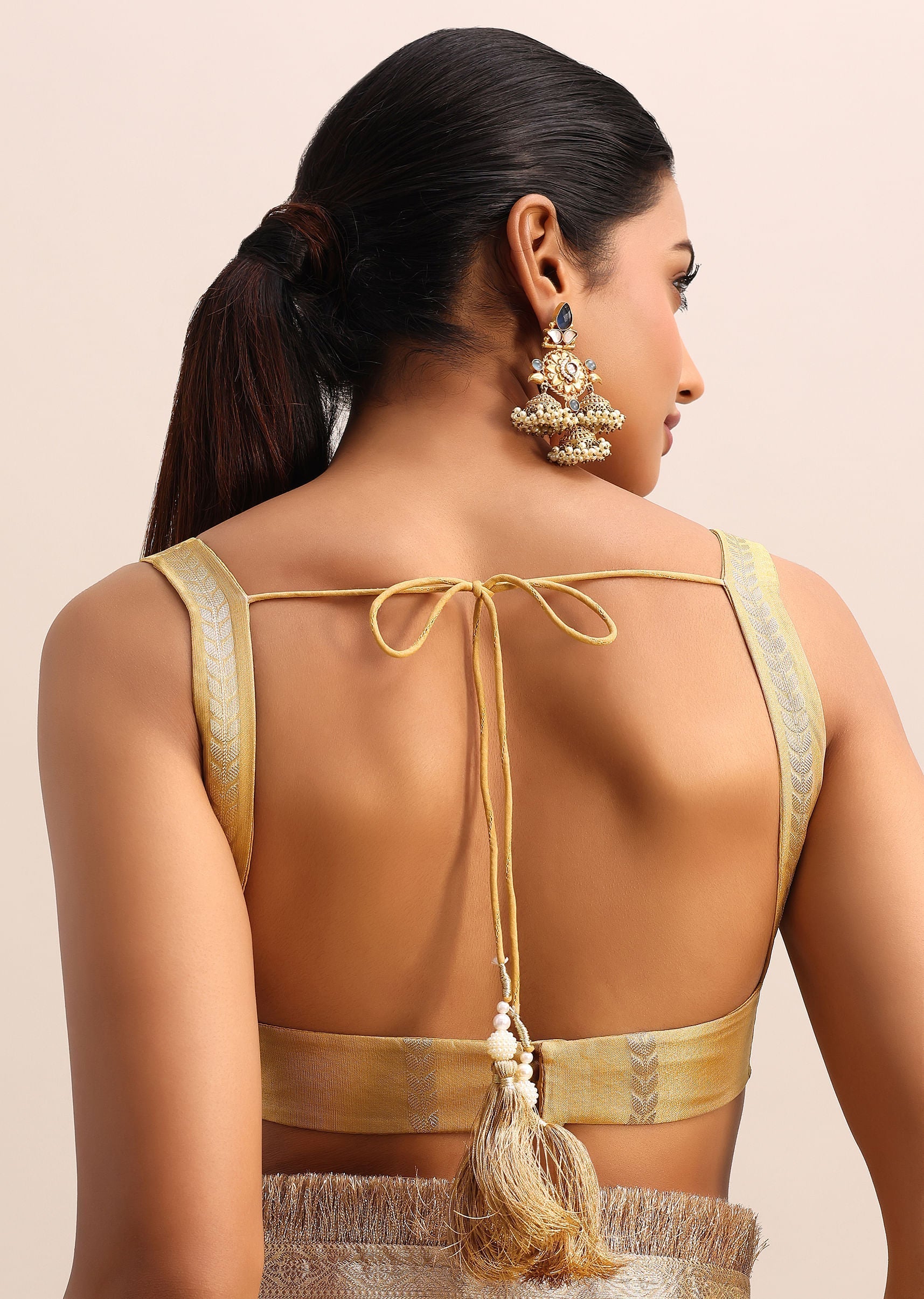 gold_silk_saree_with_zari_woven_border_and_zari_frill_with_u-sg213263_10_9213f10c-c5af-4160-a53a-af366043d160.jpg