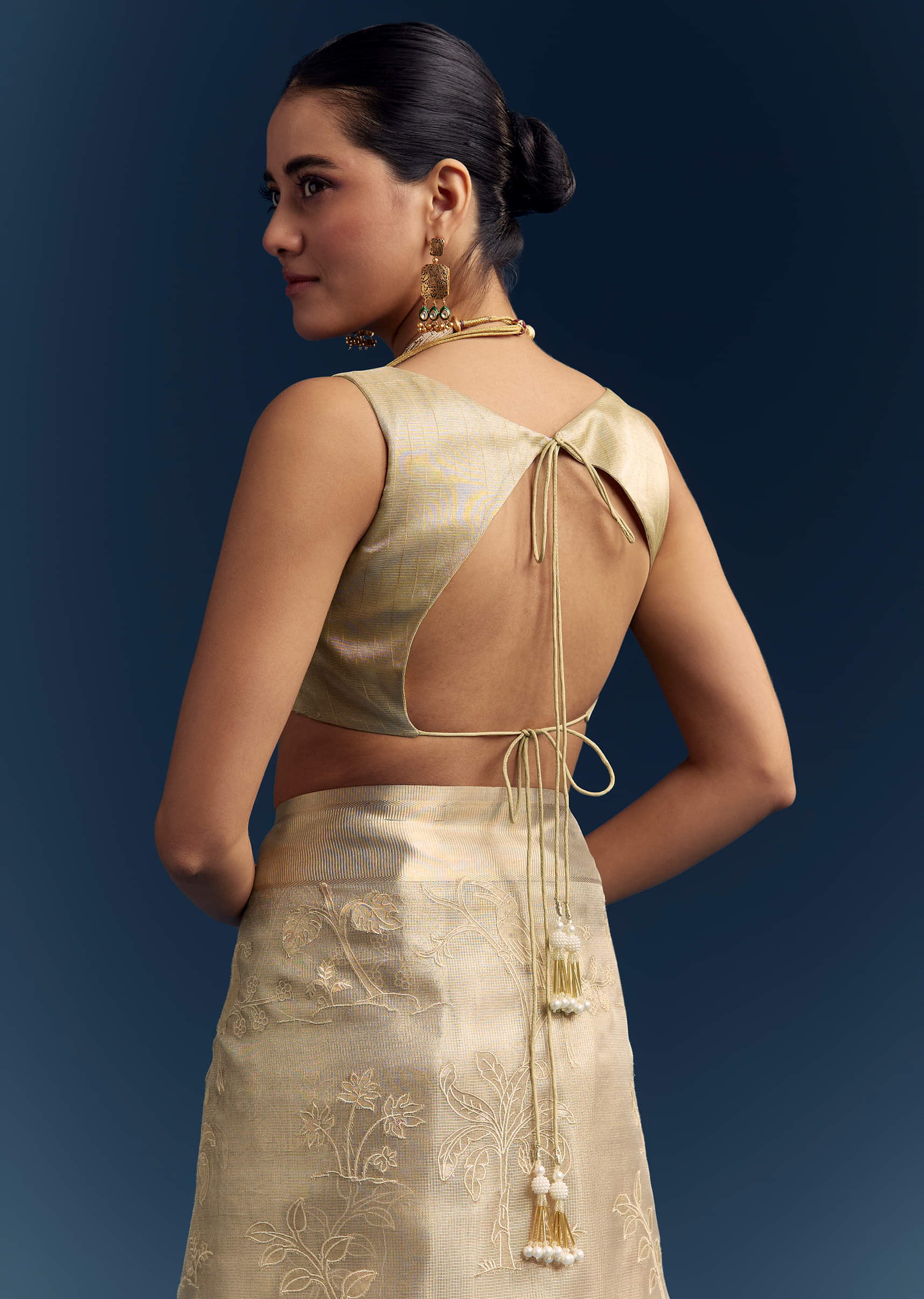 gold_tissue_organza_saree_with_zari_and_resham-sg346420-9_2.jpg