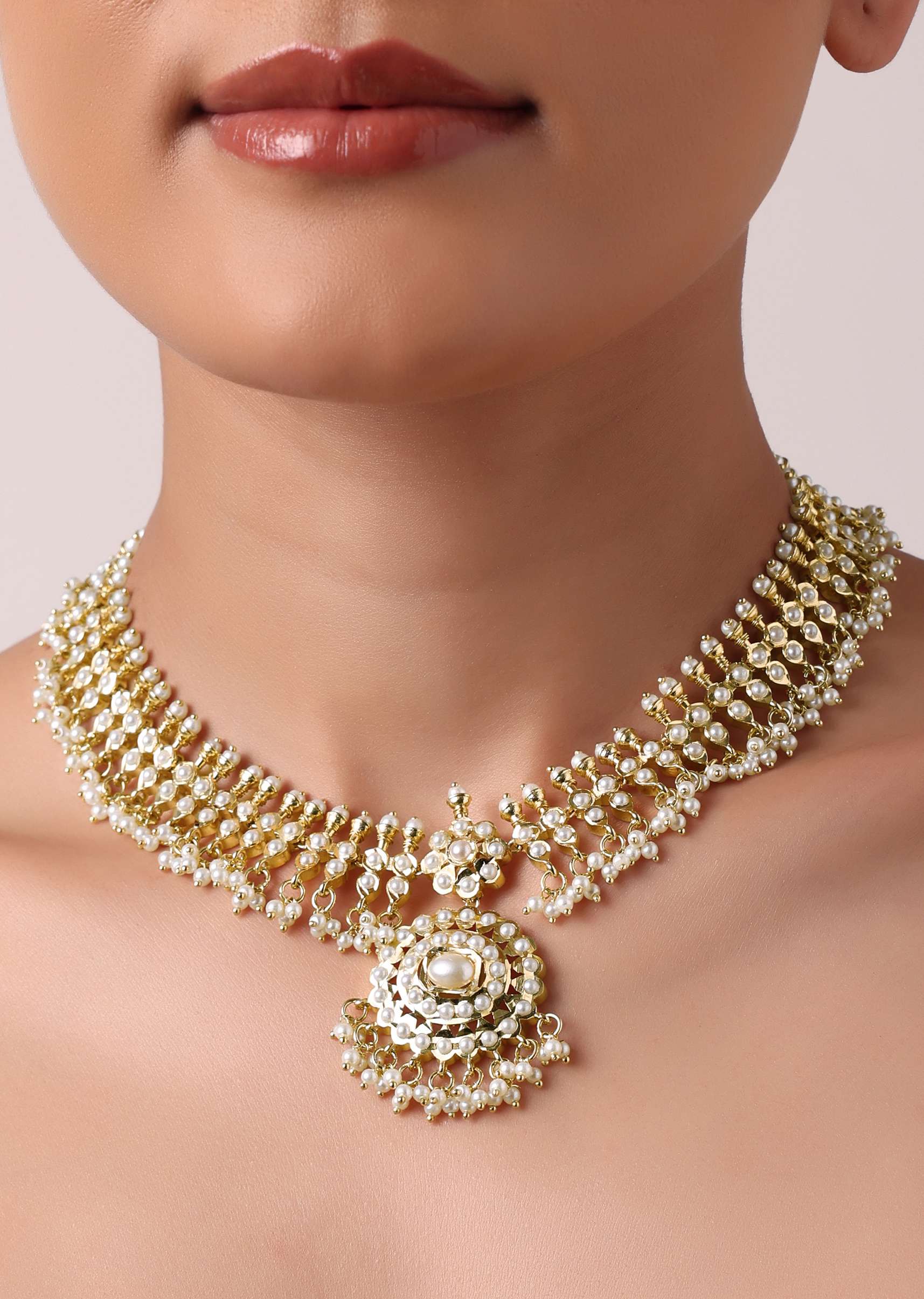 gold_tone_pendant_kundan_necklace_set_with_beads-sg214250_6_da71b7f8-5afa-47d1-b727-afa6dc5e6e1f.jpg