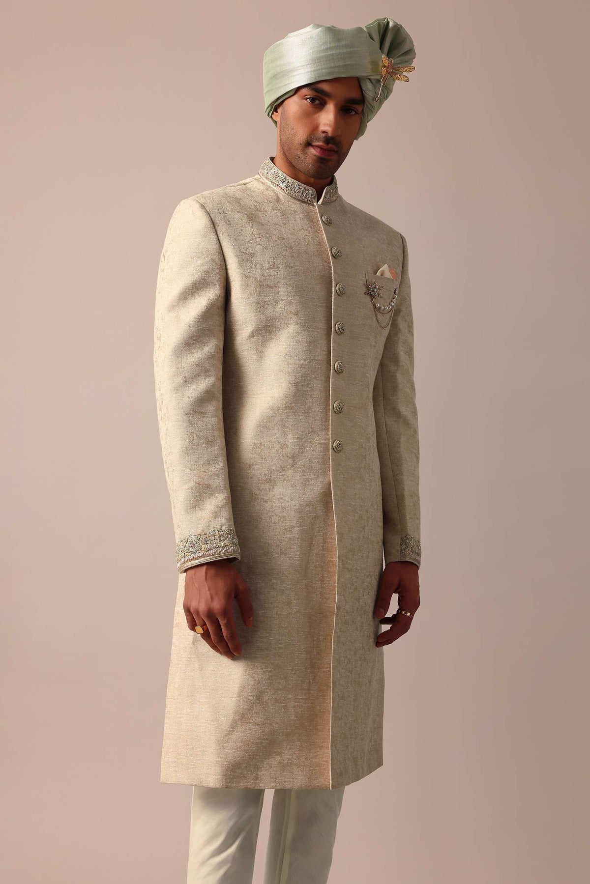 golden_sherwani_set_with_exquisite_embroidery_work-sg195732_5_96d6c215-3260-4a53-9bd1-2e1492296aae.jpg