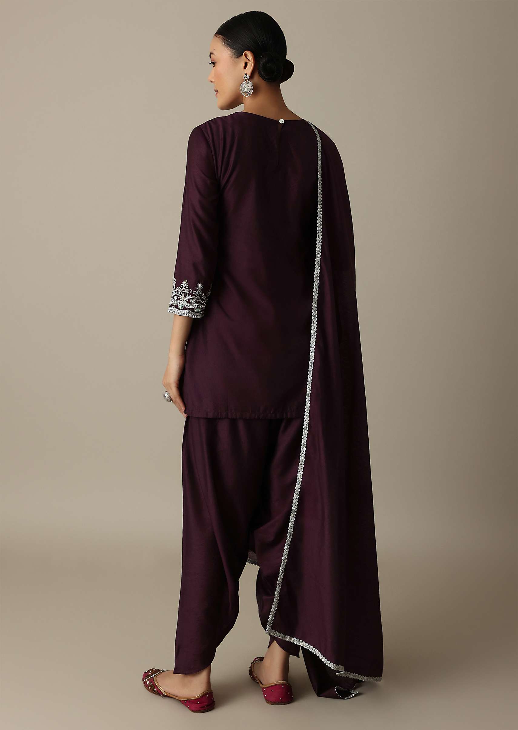 gorgeous_wine_embroidered_silk_kurta_set-sg204214_4_e2f7a632-4dc2-4091-b815-a9a1b14e7410.jpg