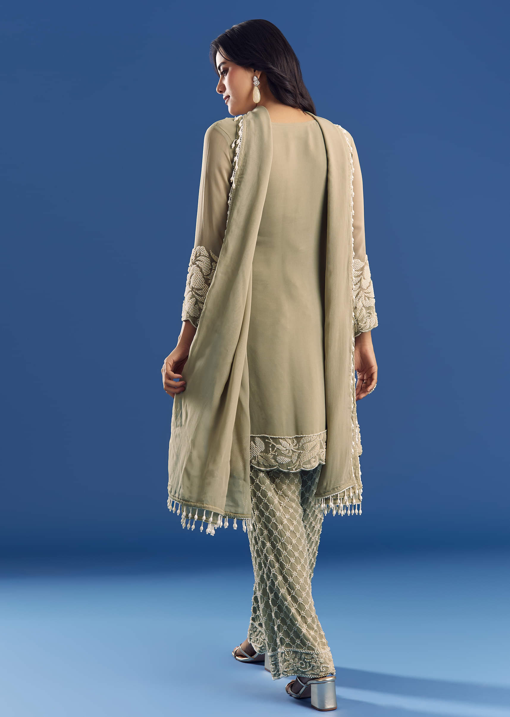 green-beaded-kurta-pant-set-with-dupatta-in-georgette-sg313678-7_9c097155-d5c7-4abd-acd3-c2bec6822db3.jpg
