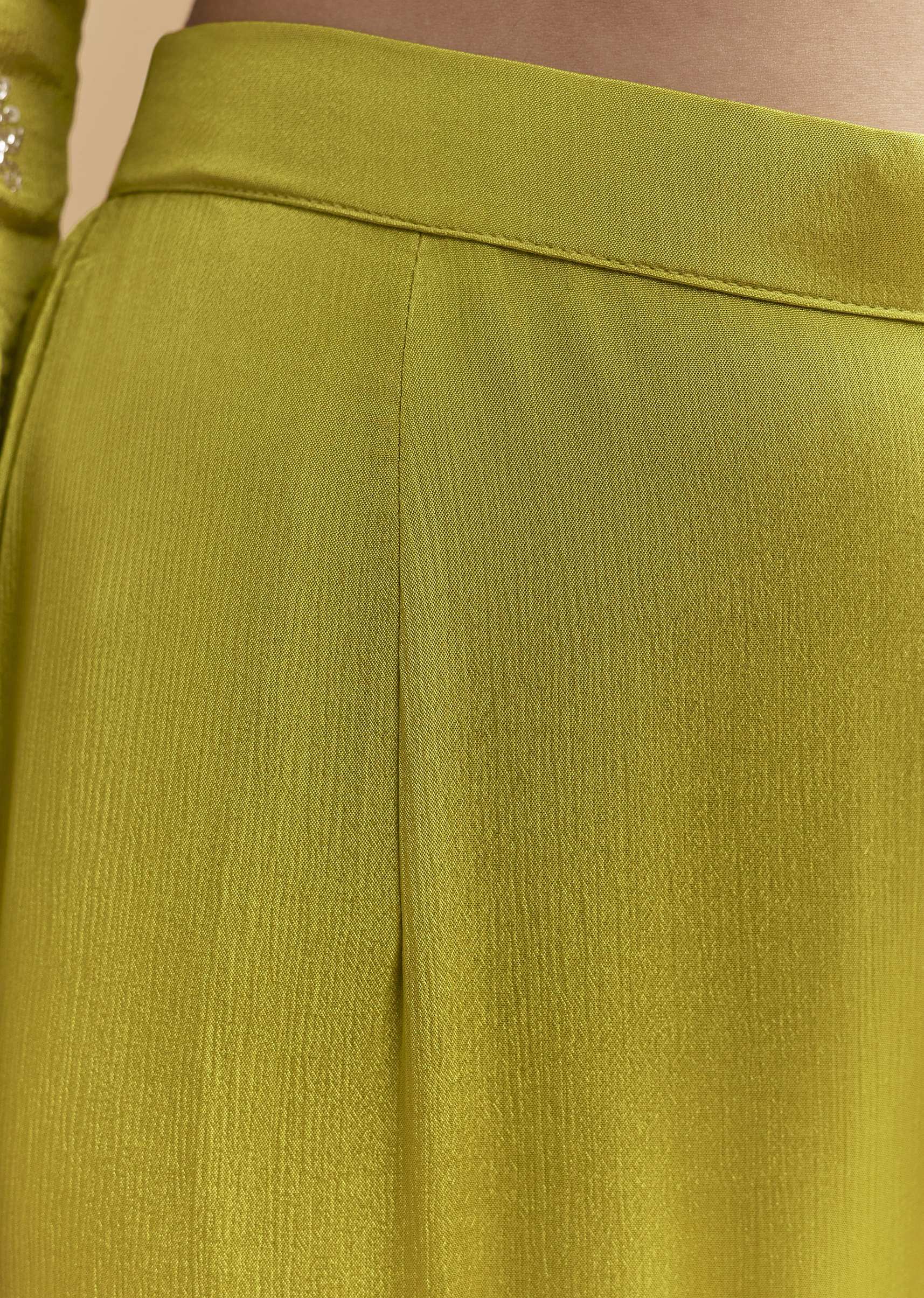 green-chinon-sharara-suit-with-heavy-hand-embroidery-sg337184-6.jpg
