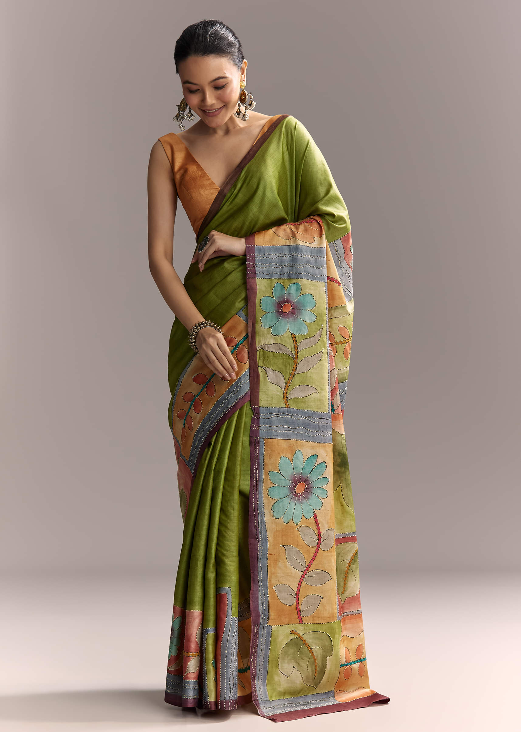 green-cotton-saree-with-hand-painted-floral-motifs-and-contrast-border-sg317790-1.jpg