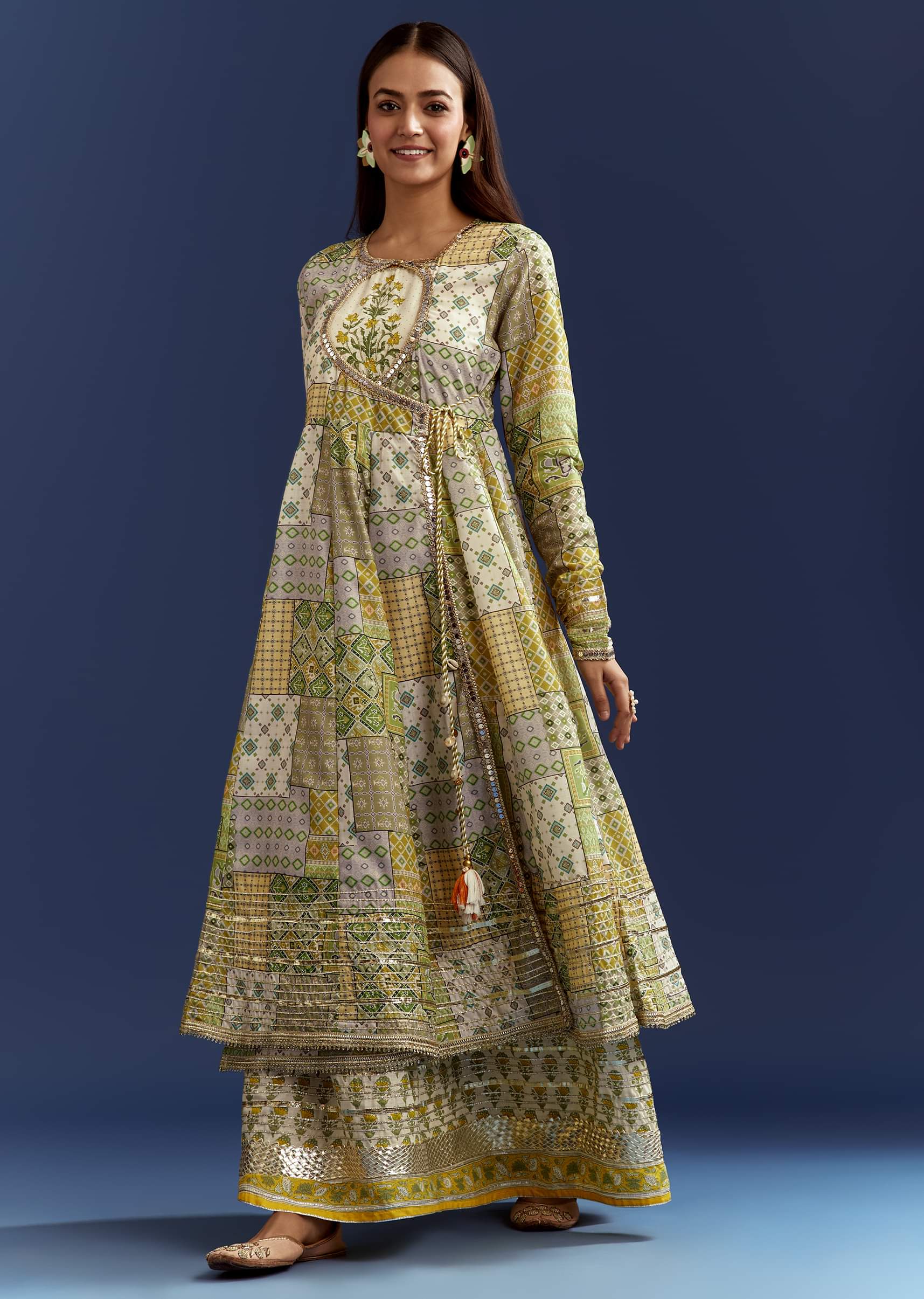green-floral-sleeveless-kurti-with-gotta-lace-and-angrakha-jacket-sg313300-1_34c8710a-226d-4f27-ae8f-c6f1b3bb774d.jpg