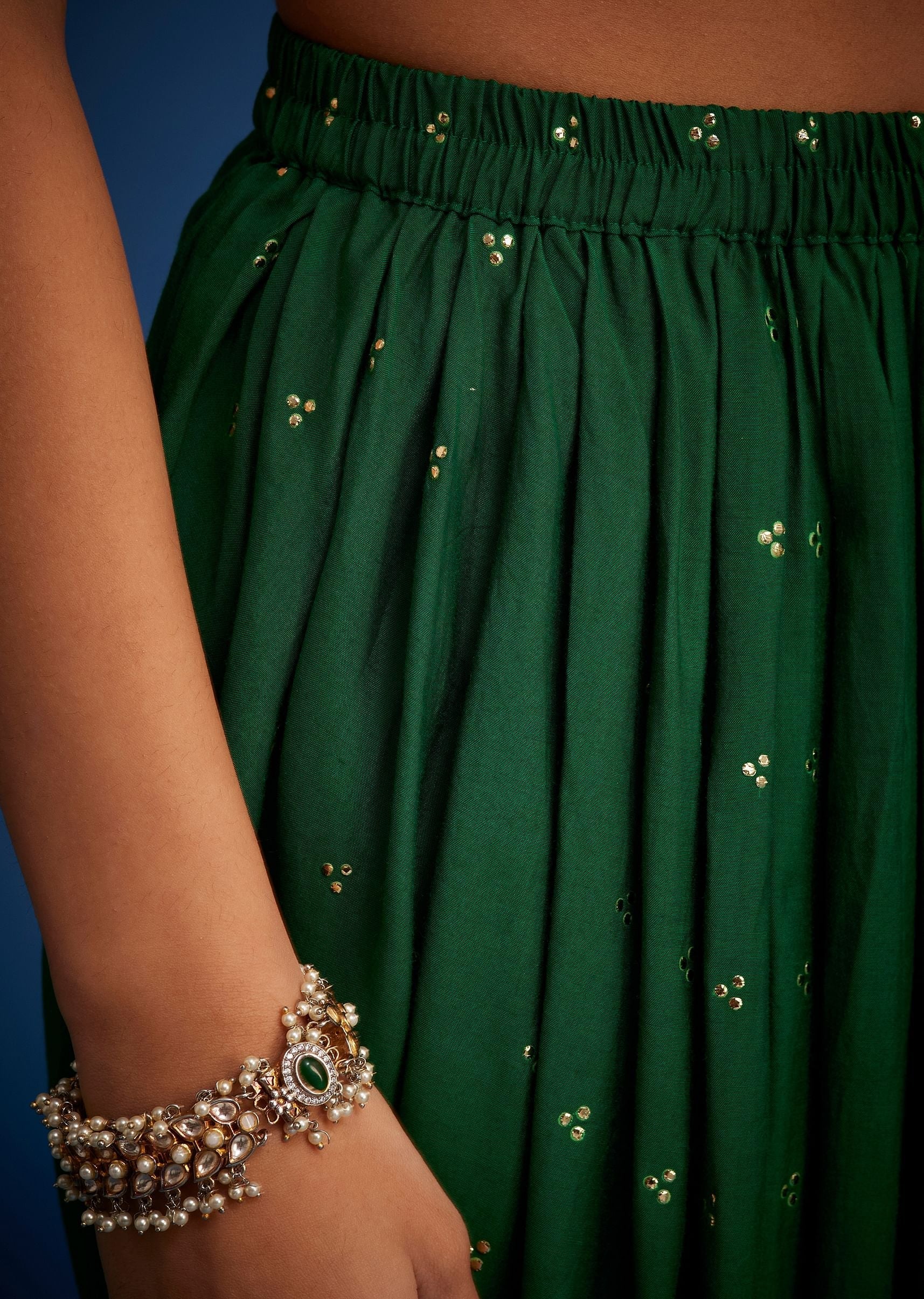 green-georgette-leheriya-embroidered-dhoti-set-sg295423-6_627b7ba2-5043-406b-a97b-a6d49dc365c0.jpg