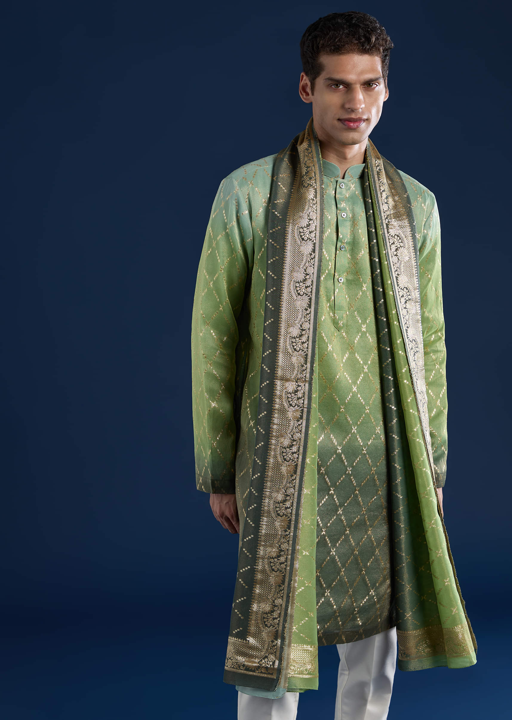 green-ombre-silk-kurta-set-with-dupatta-sg332652-2_1.jpg