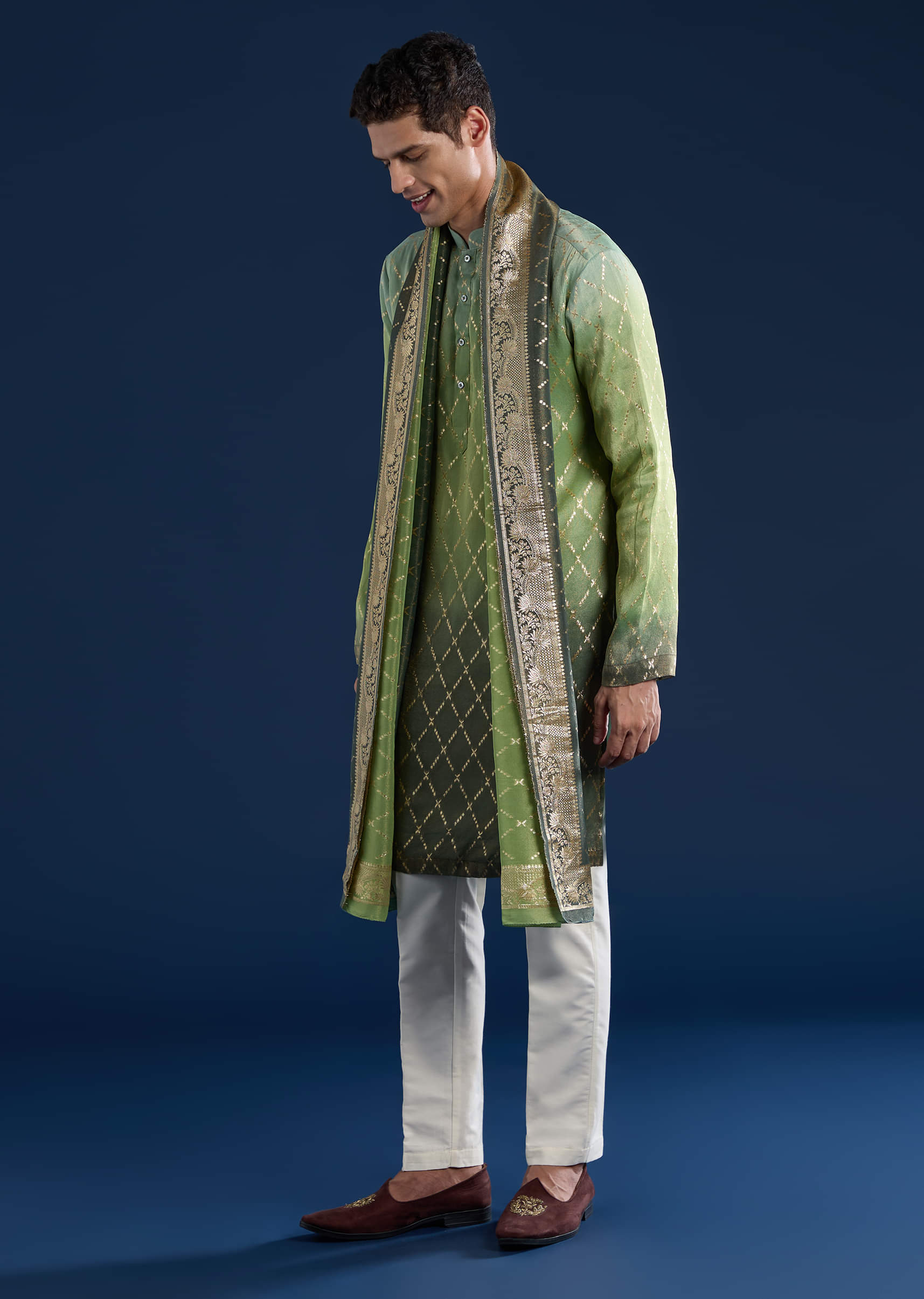 green-ombre-silk-kurta-set-with-dupatta-sg332652-3_1.jpg