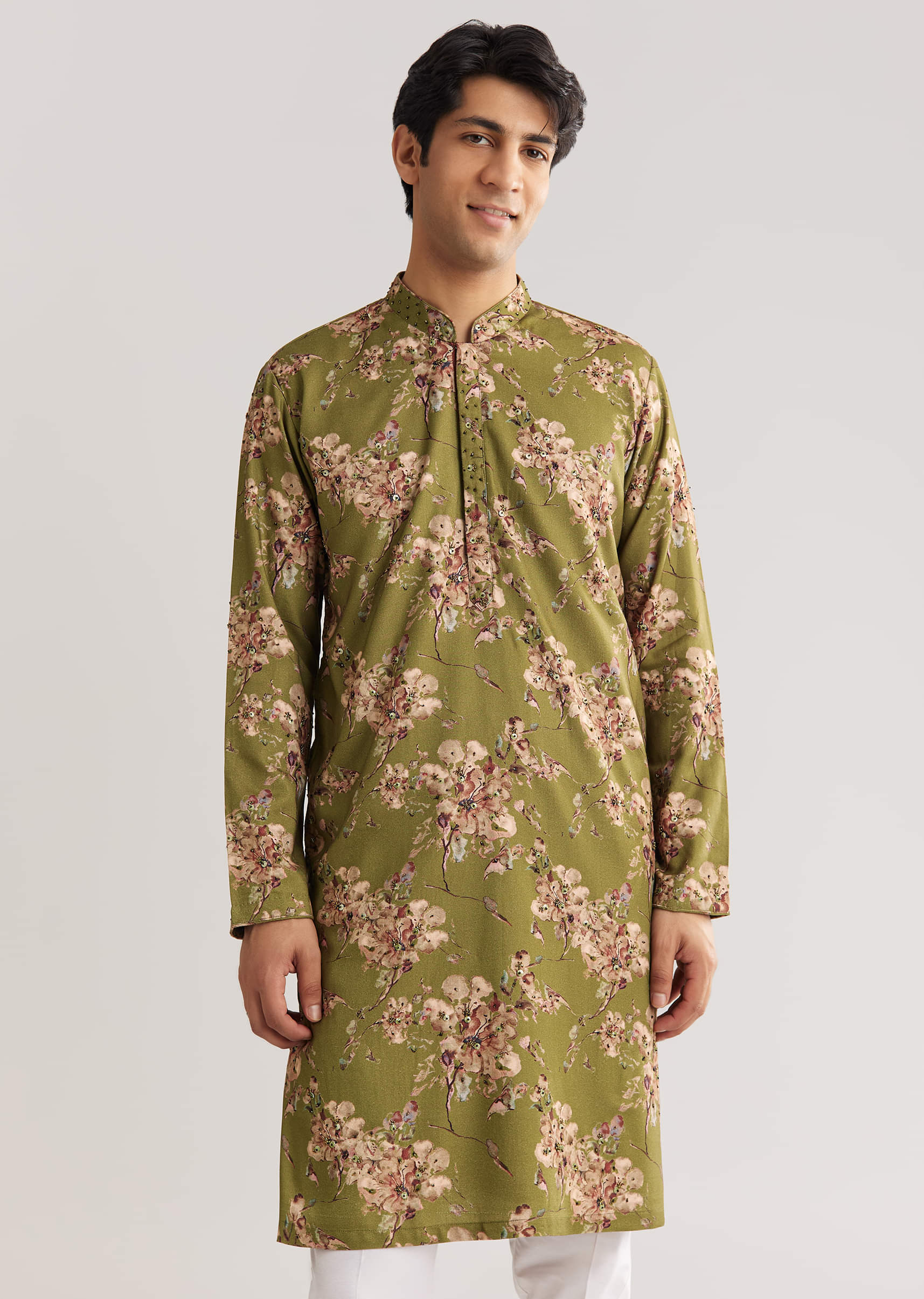 green-pashmina-kurta-set-with-sequin-and-beaded-embroidery-sg323584-1_91aed09c-4bd4-4f5e-b729-3a094092d7bc.jpg