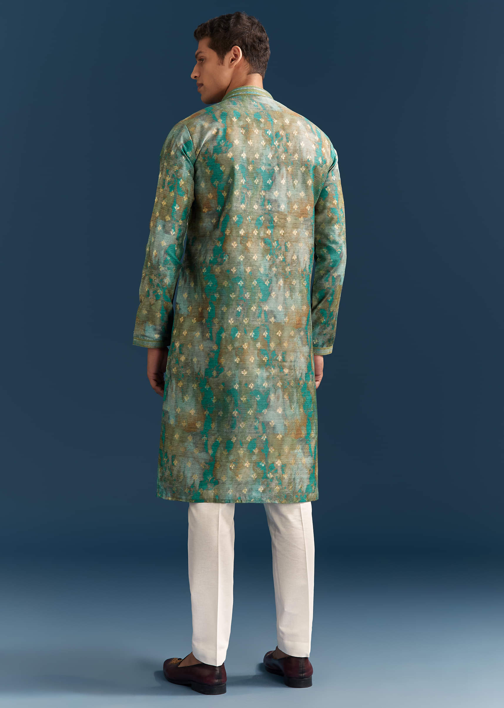 green-silk-printed-kurta-set-for-men-with-foil-butti-work-sg330030-5.jpg