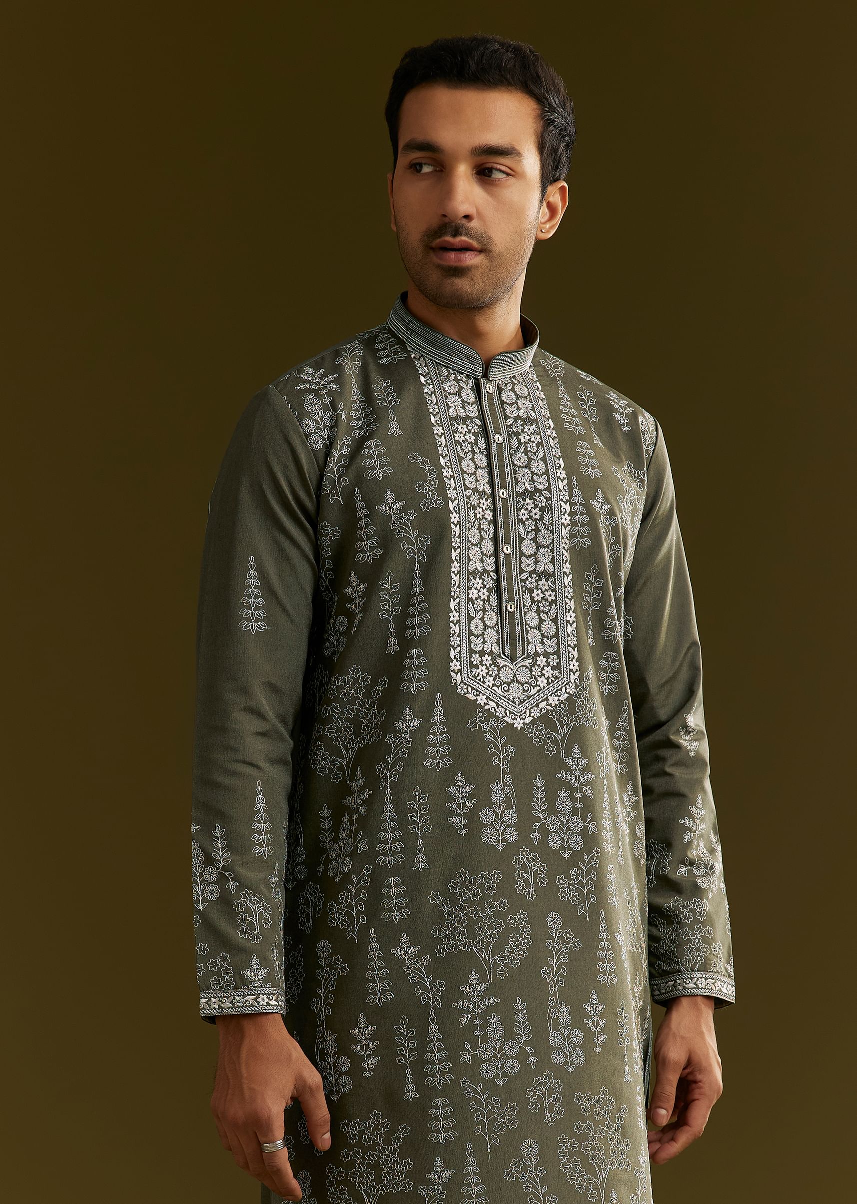 green-silk-printed-kurta-set-with-floral-vine-motif-sg309097-1_ac08ae70-682b-45f7-b515-79ee27a943a7.jpg