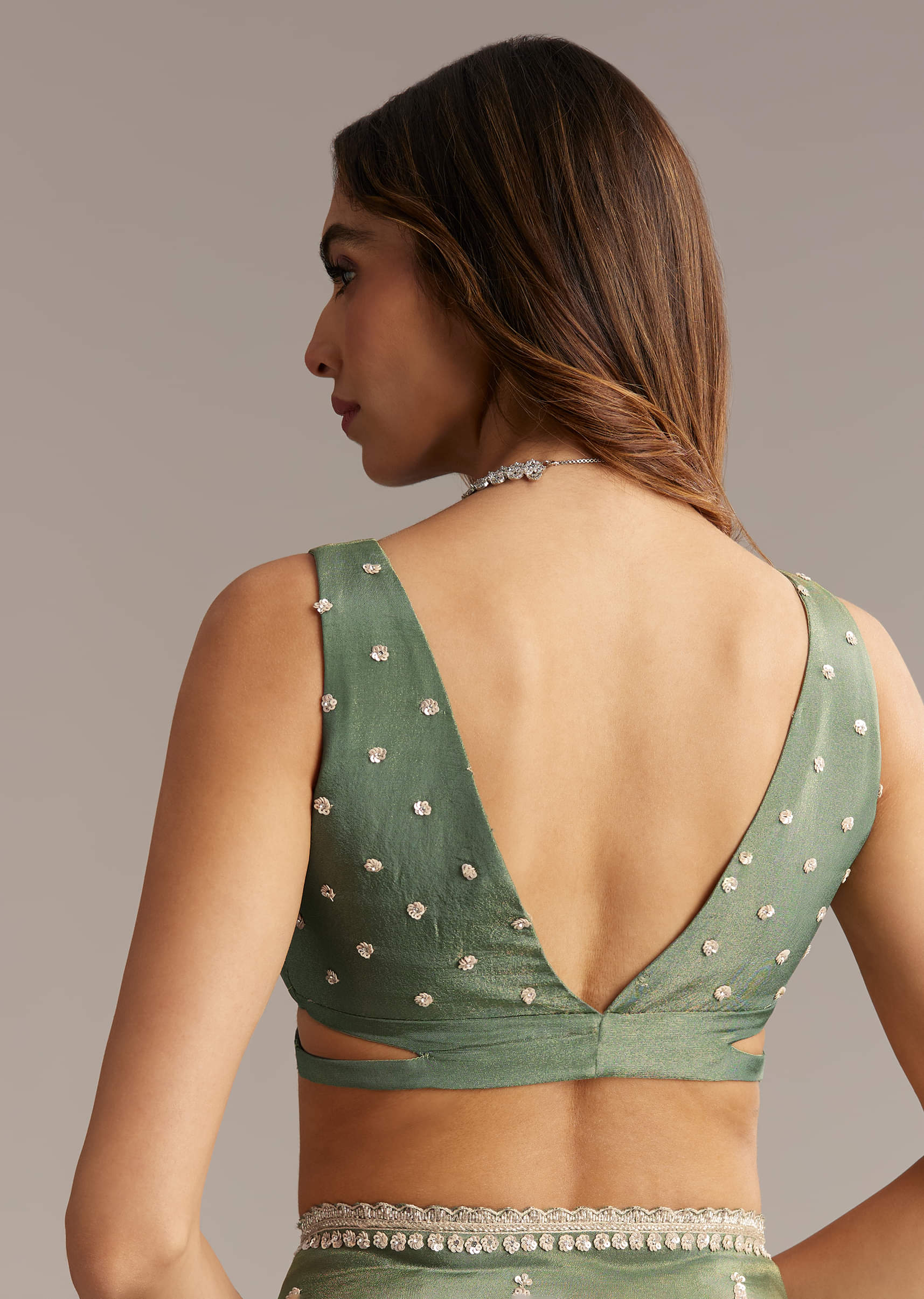 green-tissue-saree-with-bead-and-cutdana-embroidery-sg338770-8.jpg