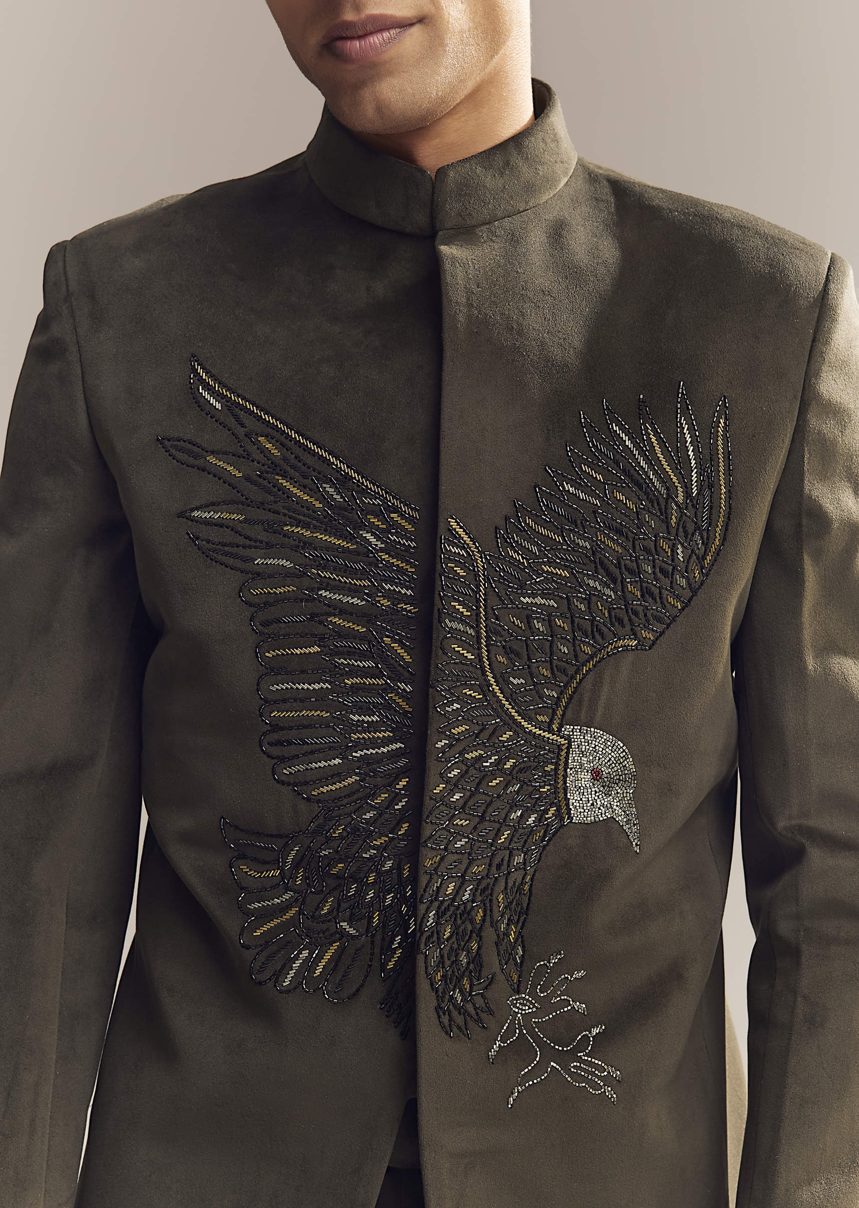 green-velvet-jodhpuri-suit-for-men-with-cutdana-and-moti-embroidery-sg333179-2.jpg
