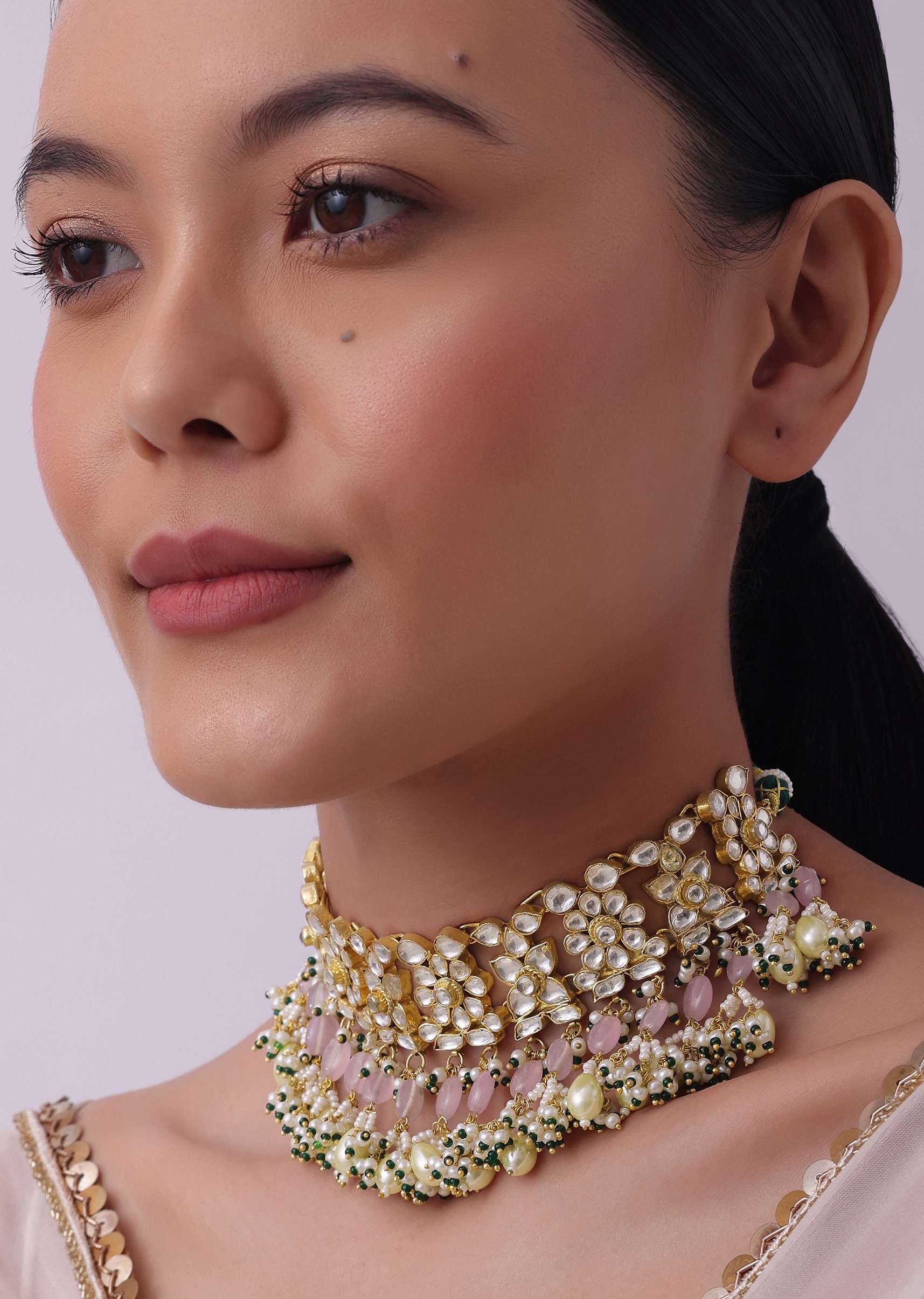 green_and_white_kundan-sg173972_7_c5b6e5dd-d867-4bd9-883e-9d10f75c7443.jpg