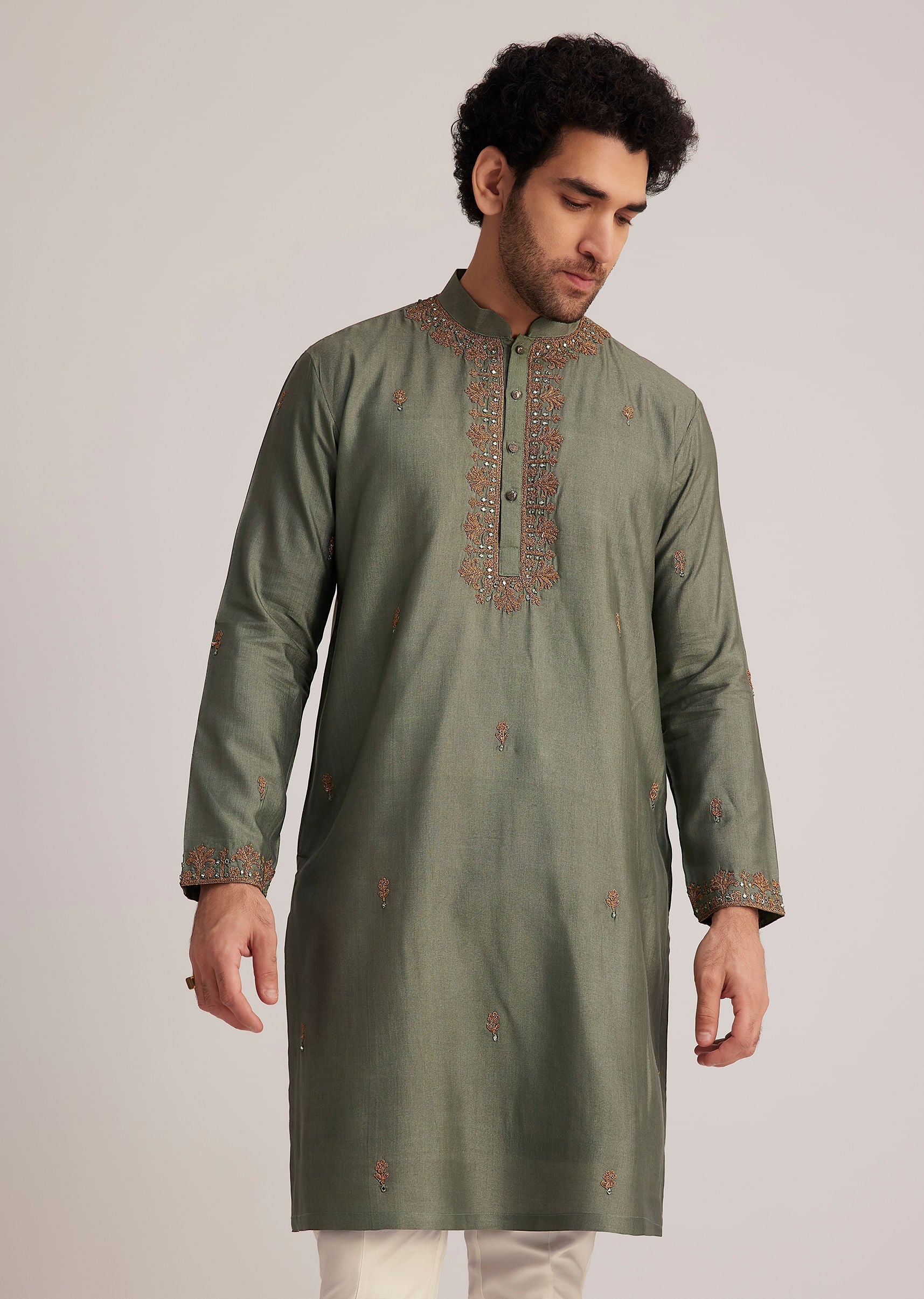 green_embroidered_kurta_set-sg233804_2_4c709ccc-b5e7-4268-a460-8df3a26252b1.jpg
