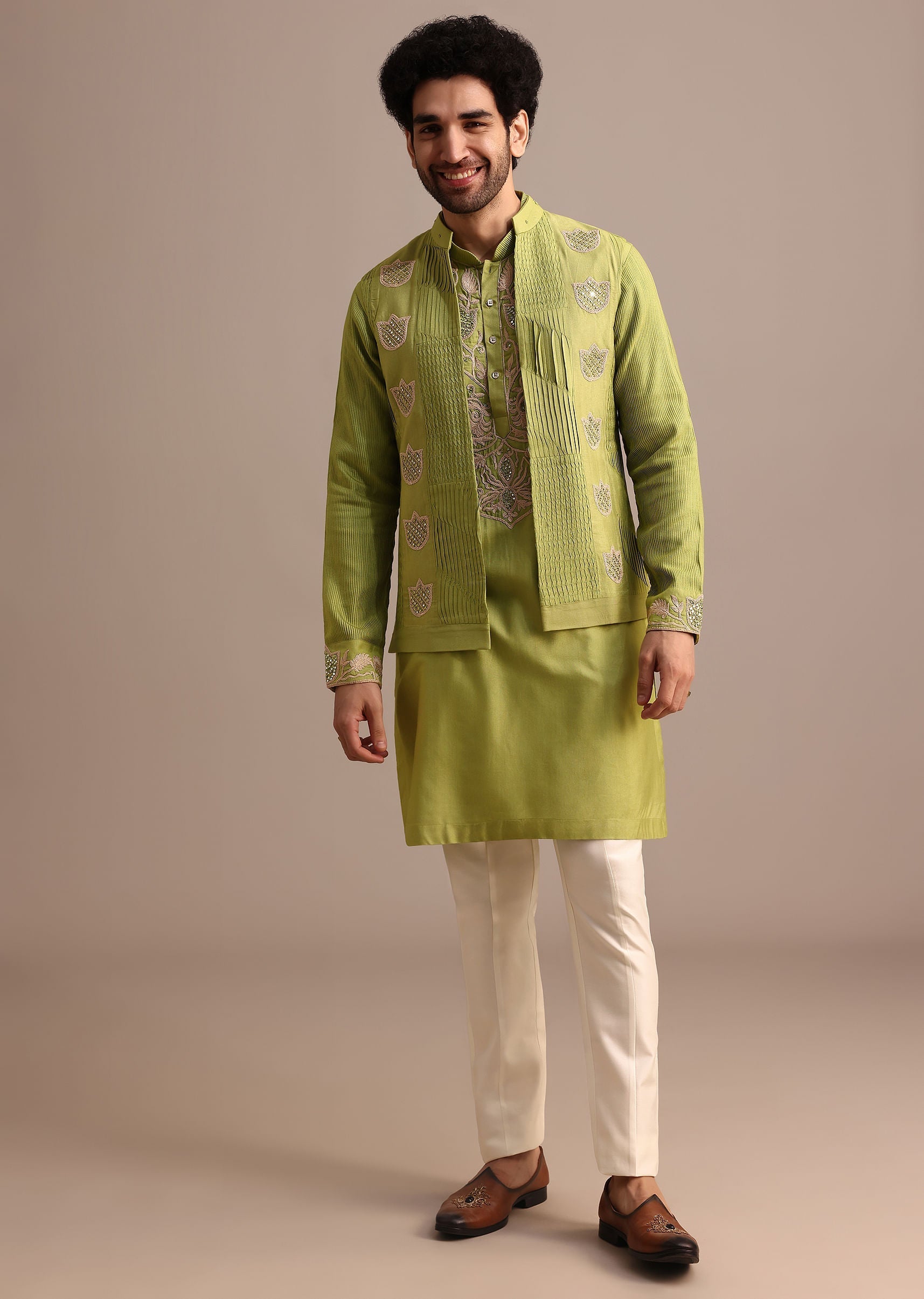 green_embroidered_silk_kurta_jacket_set_for_men-sg233724_9_e28871ca-e3ec-48b9-87e0-1e874d289c26.jpg