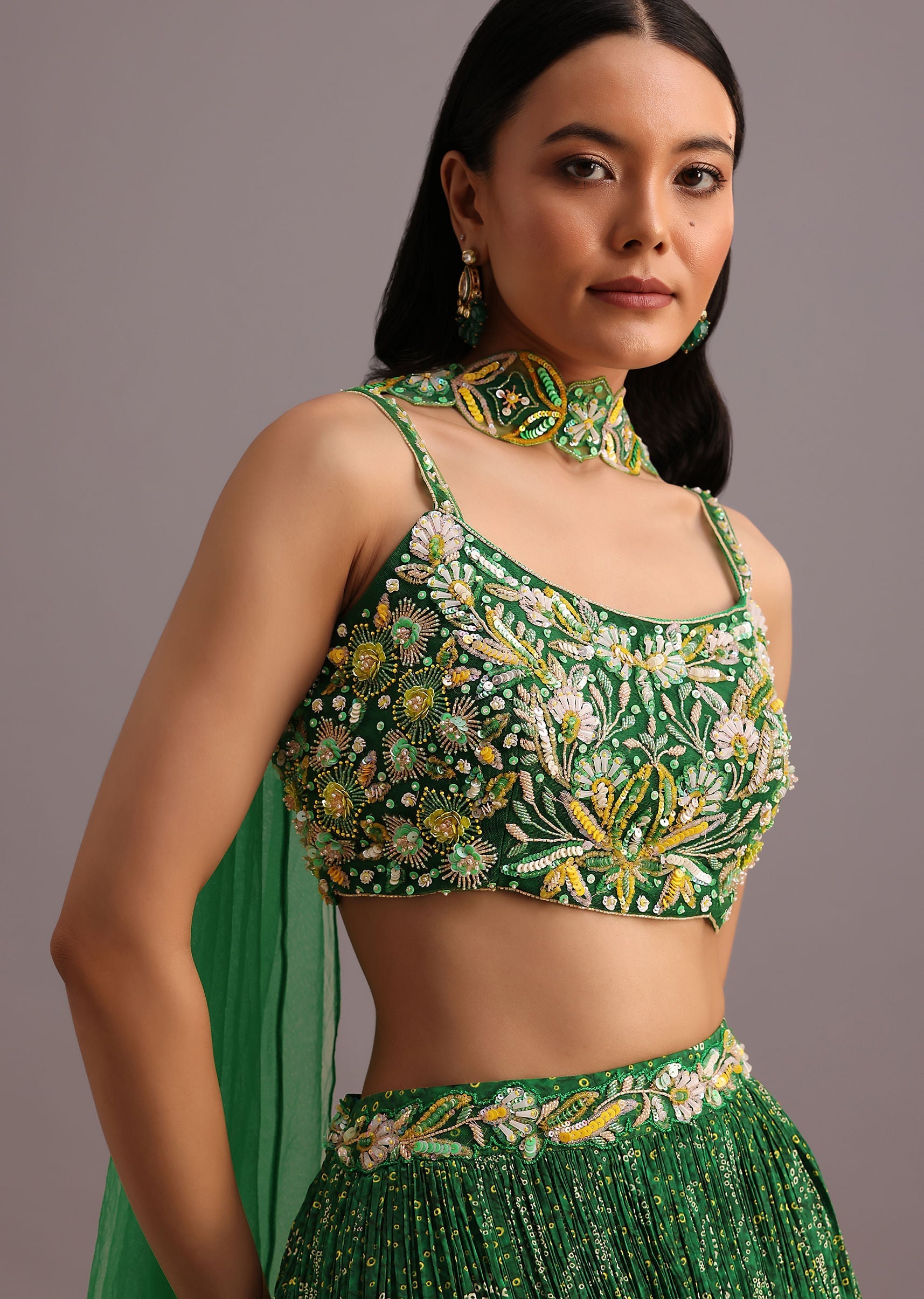 green_hand_embroidered_choli_with_bandhani_print_lehenga_and-sg270802_4_7032add5-673b-4a0a-b424-e5eee51226ca.jpg