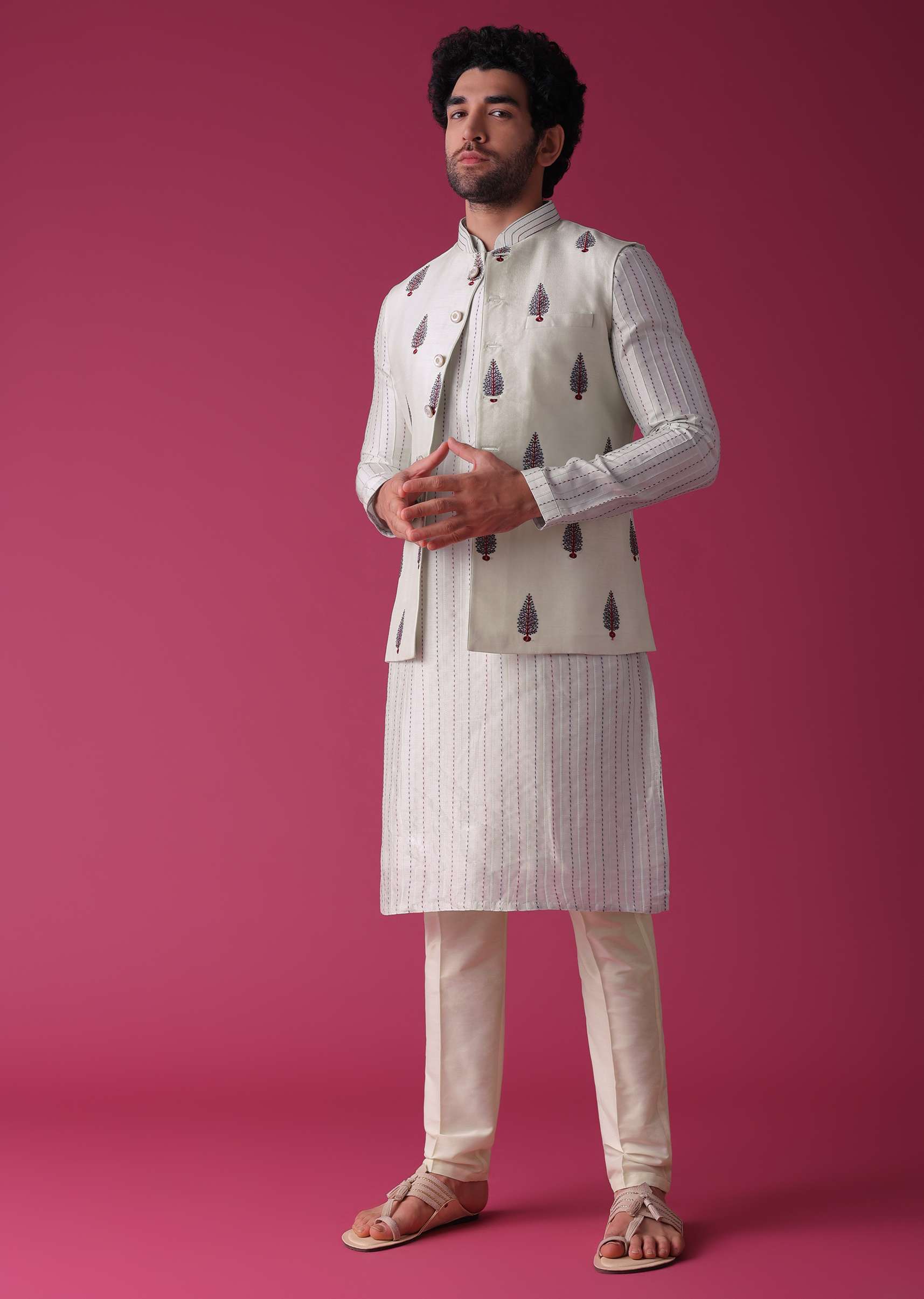 green_jacket_kurta_set_in_art-sg145505_8_3afb0900-10fc-4cd2-ab0d-718592b854f1.jpg