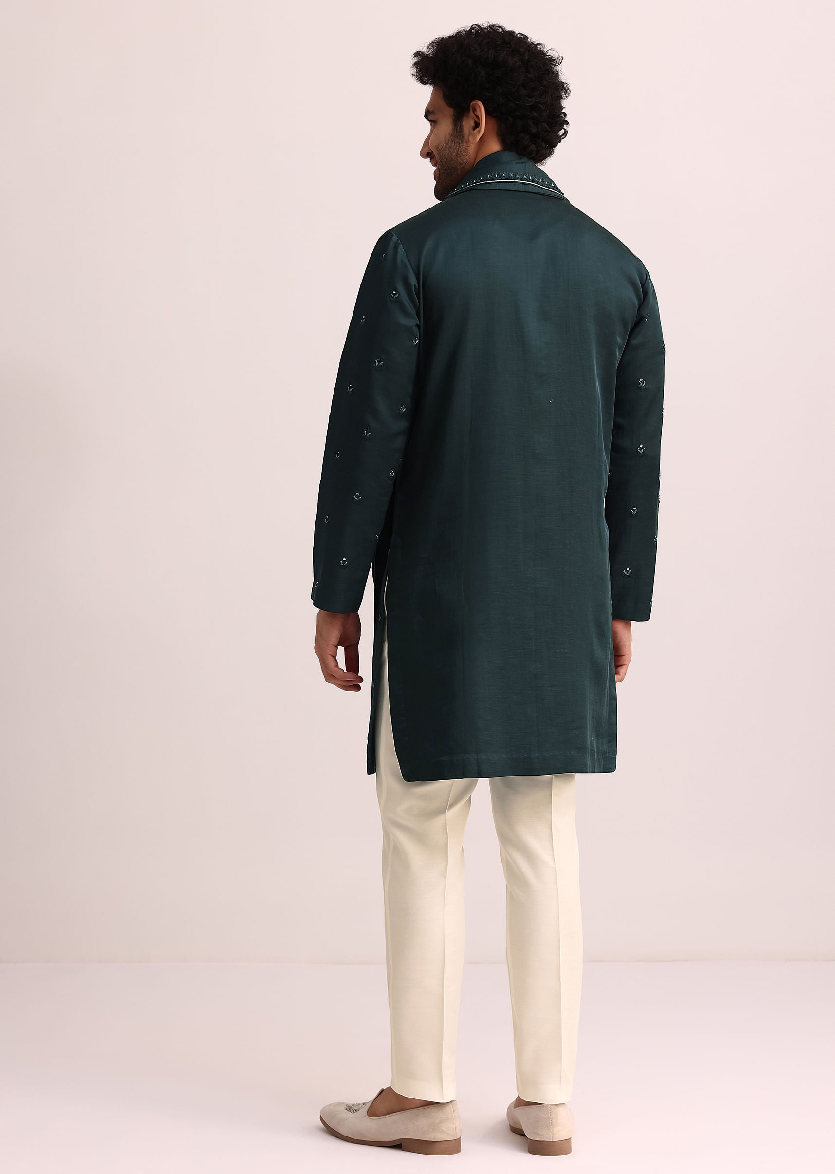 green_mirror_embellished_kurta_set_with_dupatta-sg246616_7_7f017d61-ce04-4377-9bc4-31a90e1e4e5d.jpg