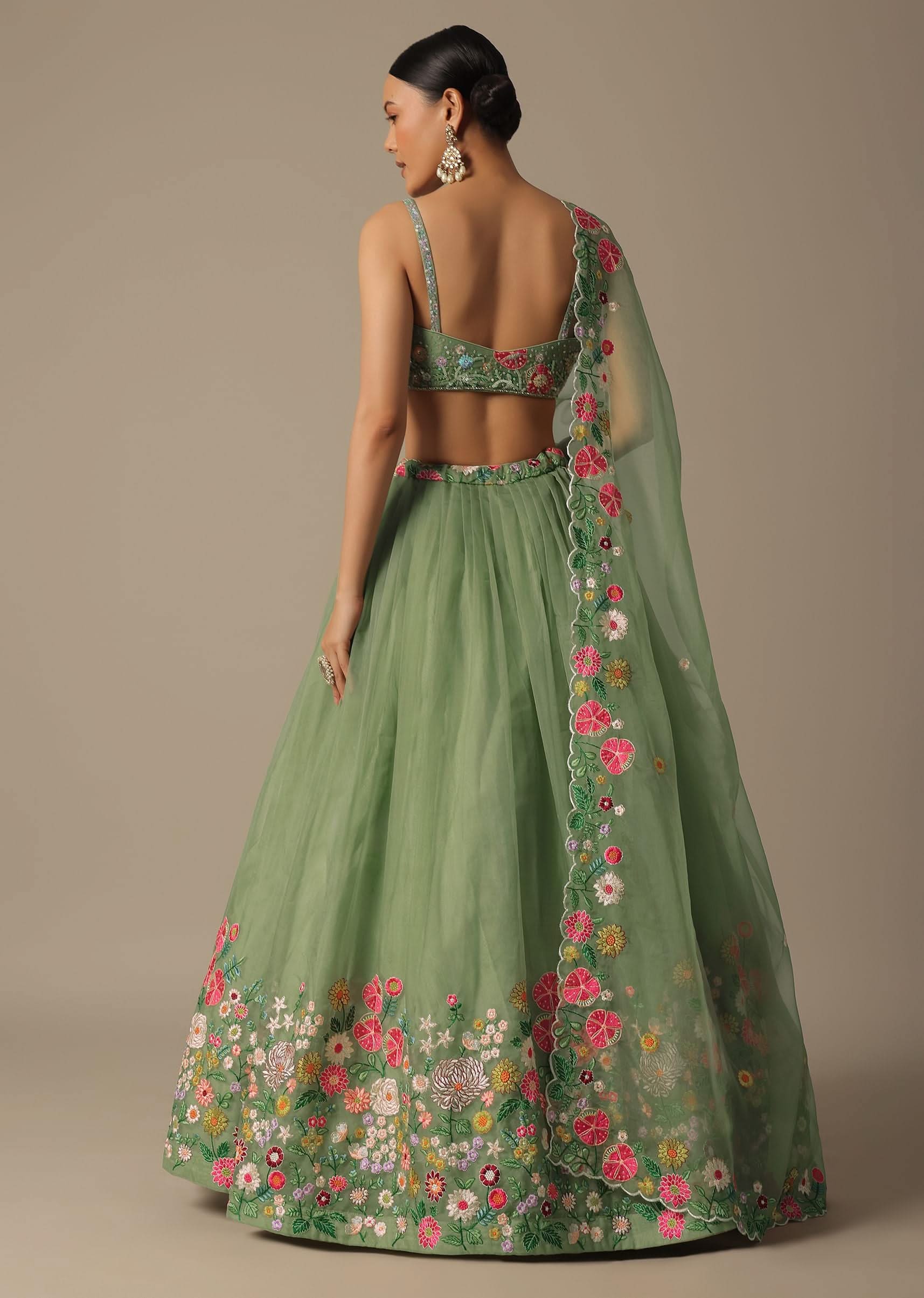 green_organza_embroidered-sg200082_6_757008c7-a3a4-4cad-a551-2a16763e2531.jpg