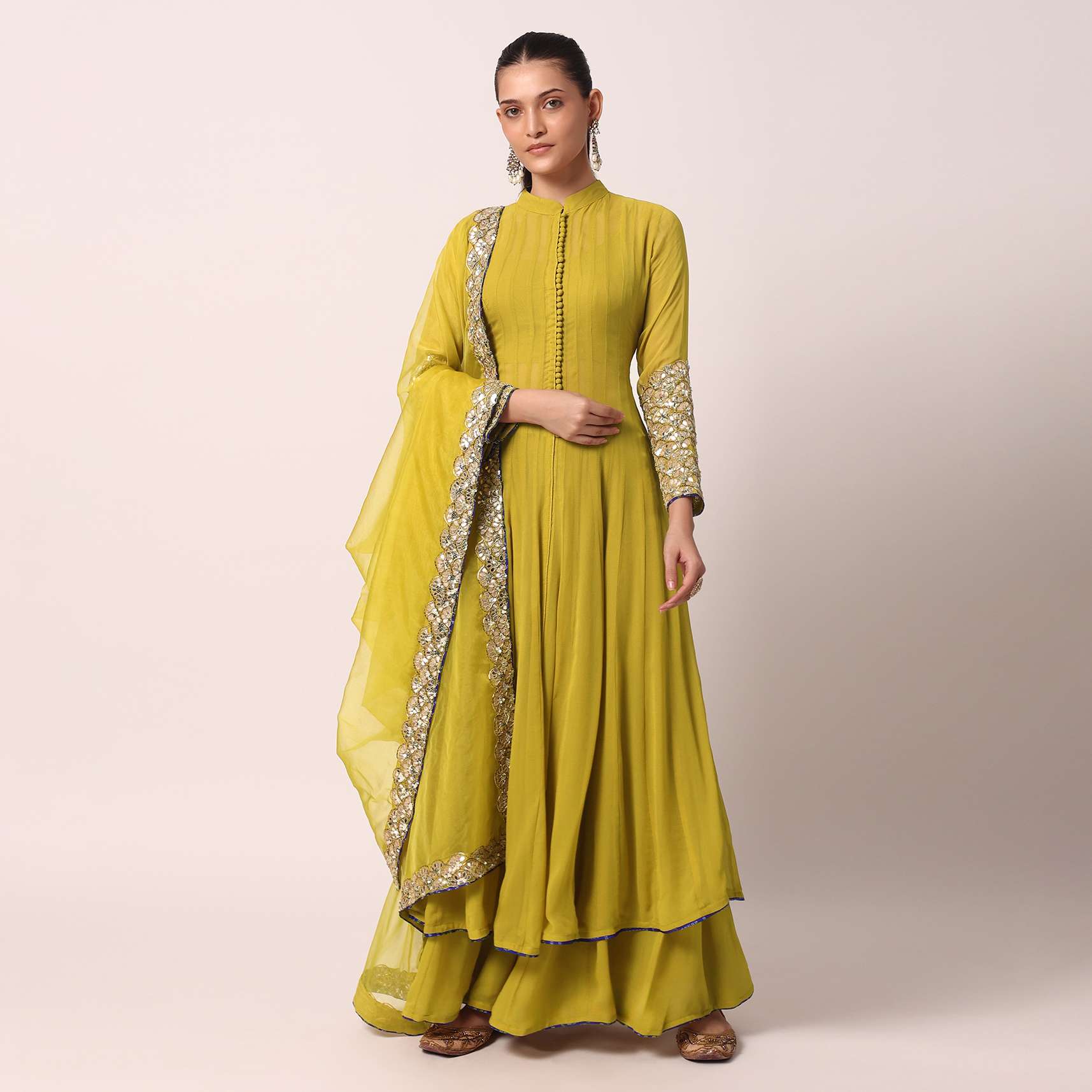 green_palazzo_set_with_embroidered_anarkali-sg211441_6_699ac984-6892-4554-8cc2-4fca7ae23cc3.jpg